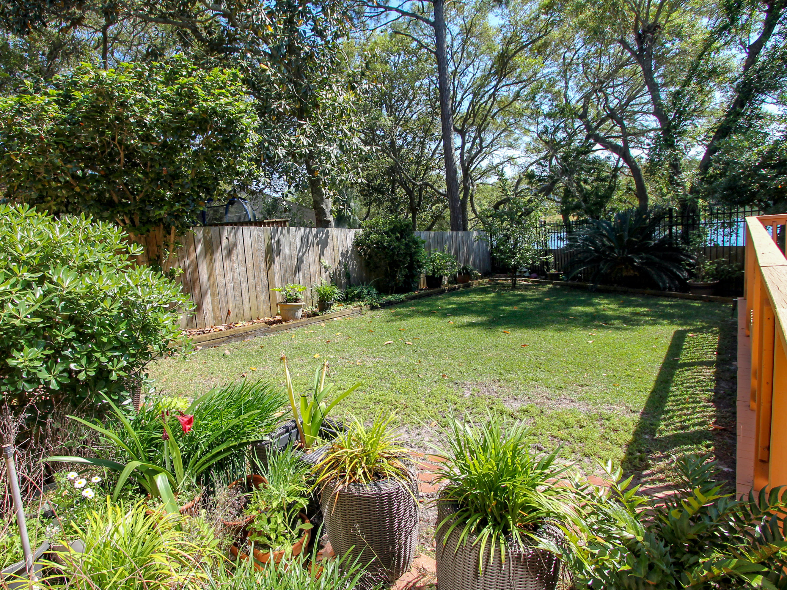 JOES BAYOU 1ST ADDN - Residential