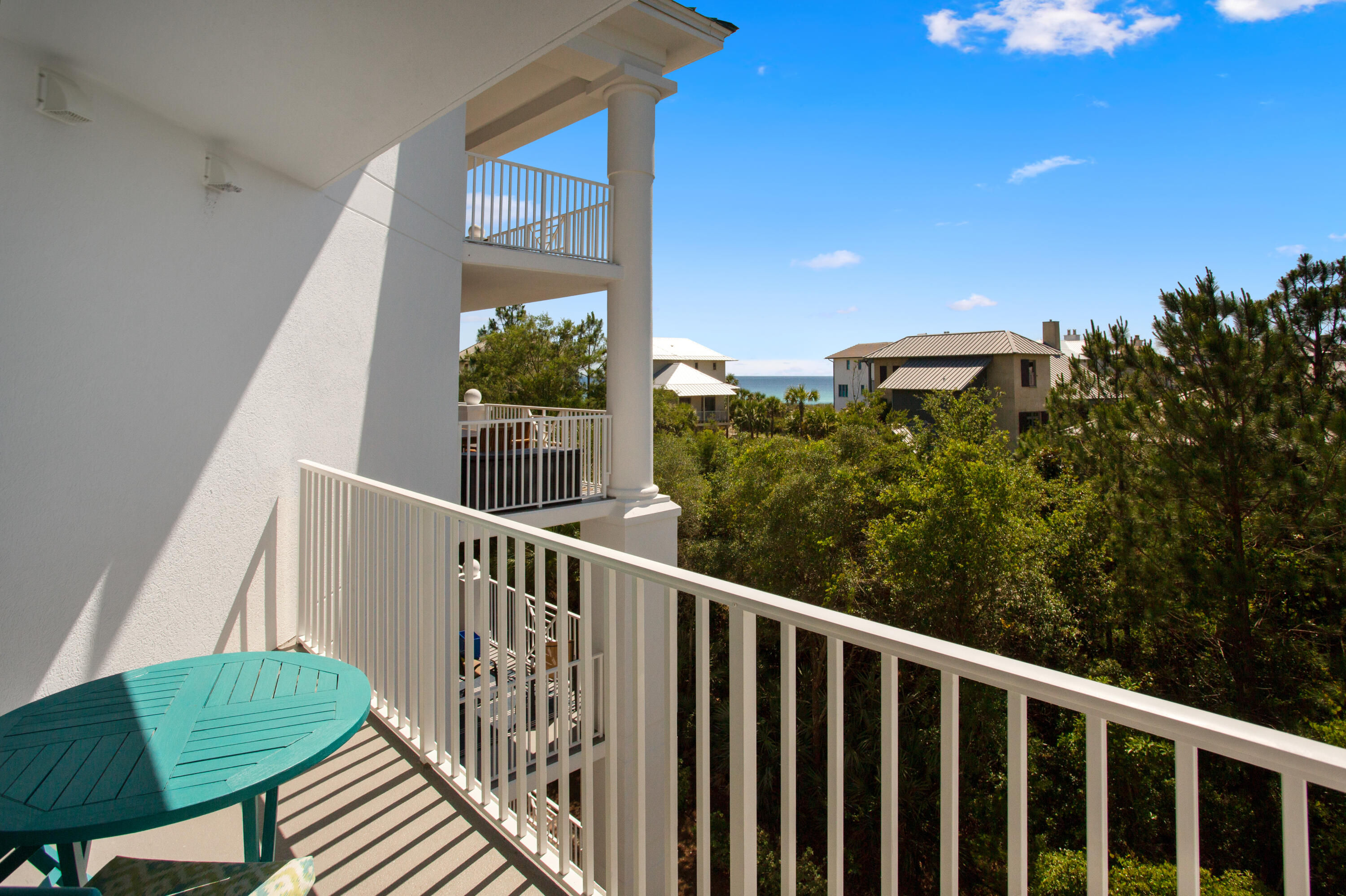 INN AT BLUE MOUNTAIN BEACH - Residential