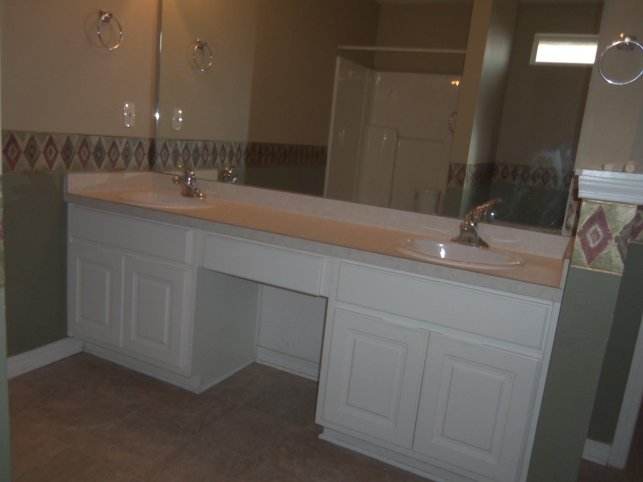 HAMPTON RIDGE - Residential