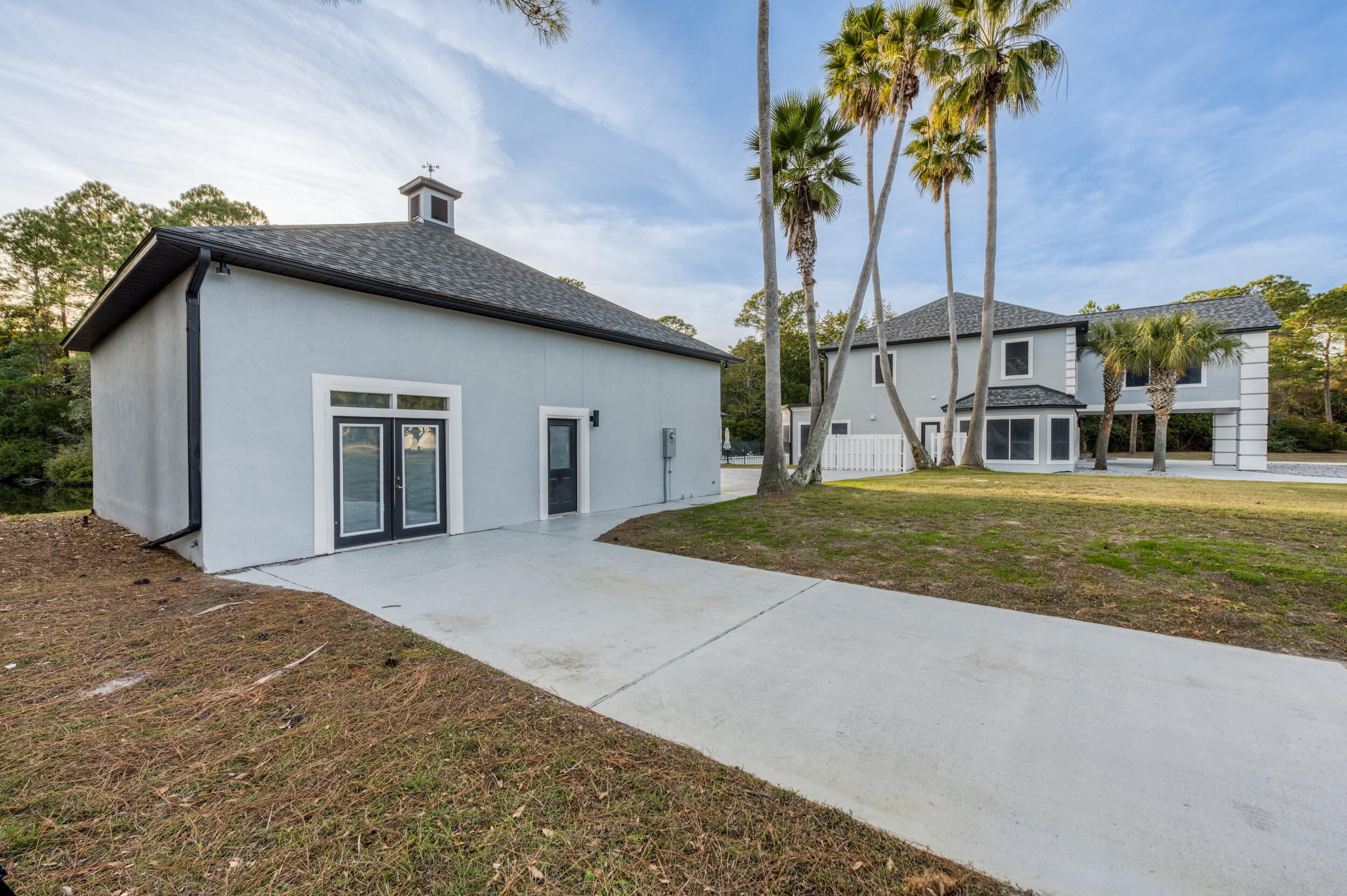 HIDDEN CREEK ESTATES AT HOLLEY BY THE SEA - Residential