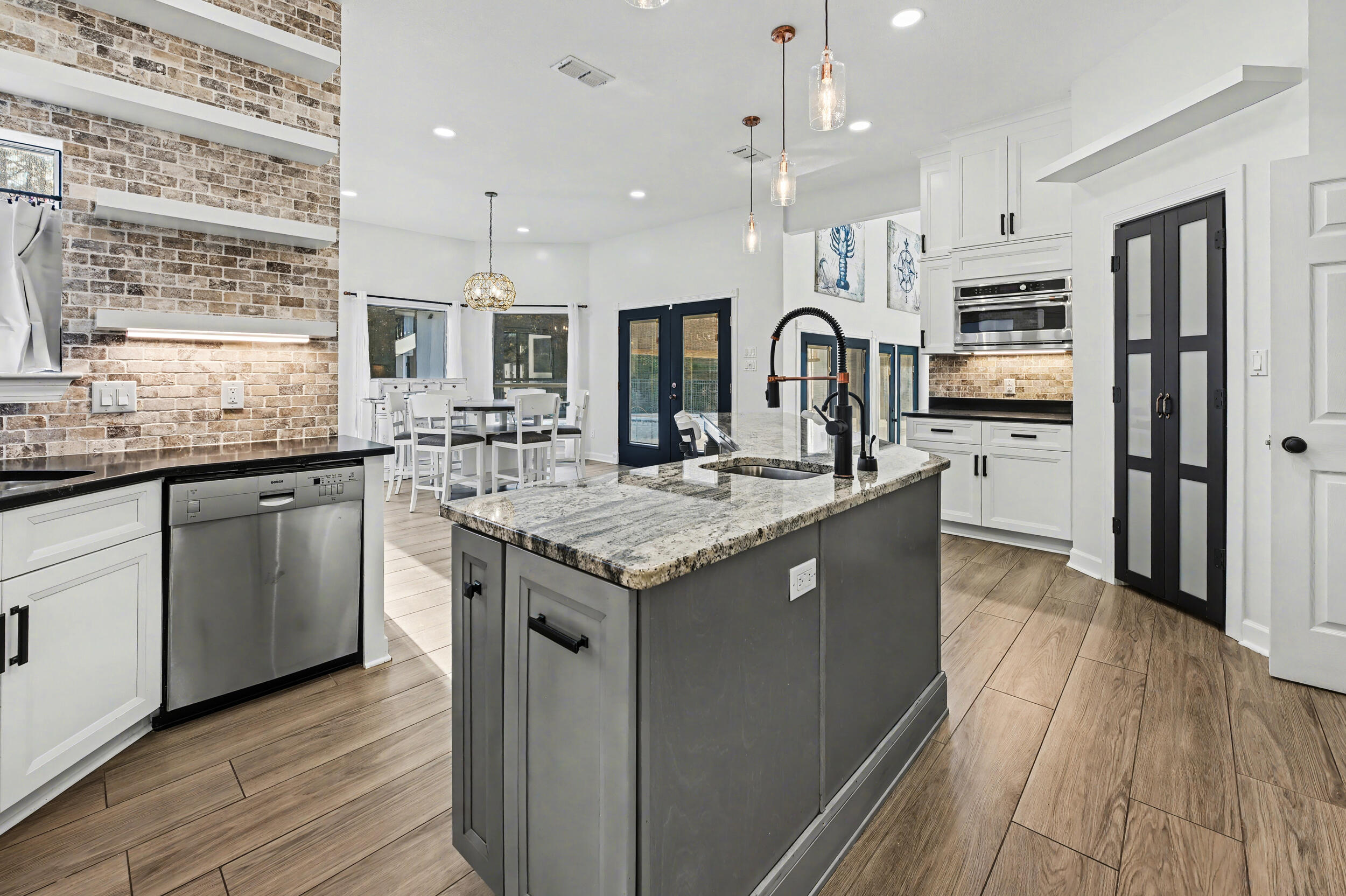 HIDDEN CREEK ESTATES AT HOLLEY BY THE SEA - Residential