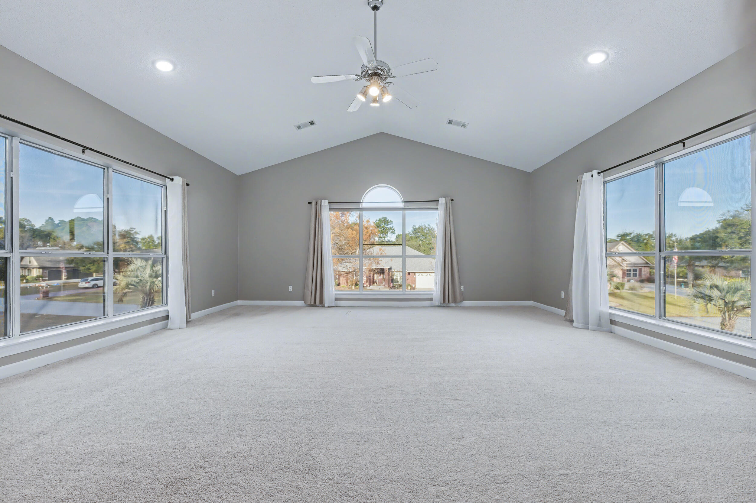 HIDDEN CREEK ESTATES AT HOLLEY BY THE SEA - Residential