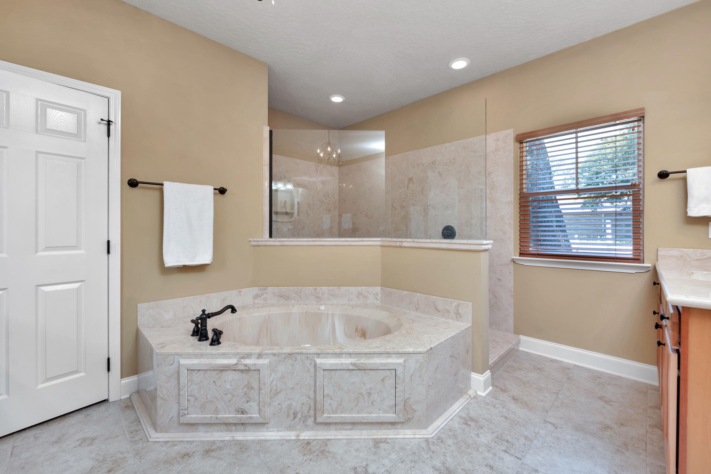 PLANTATION OAKS S/D - Residential