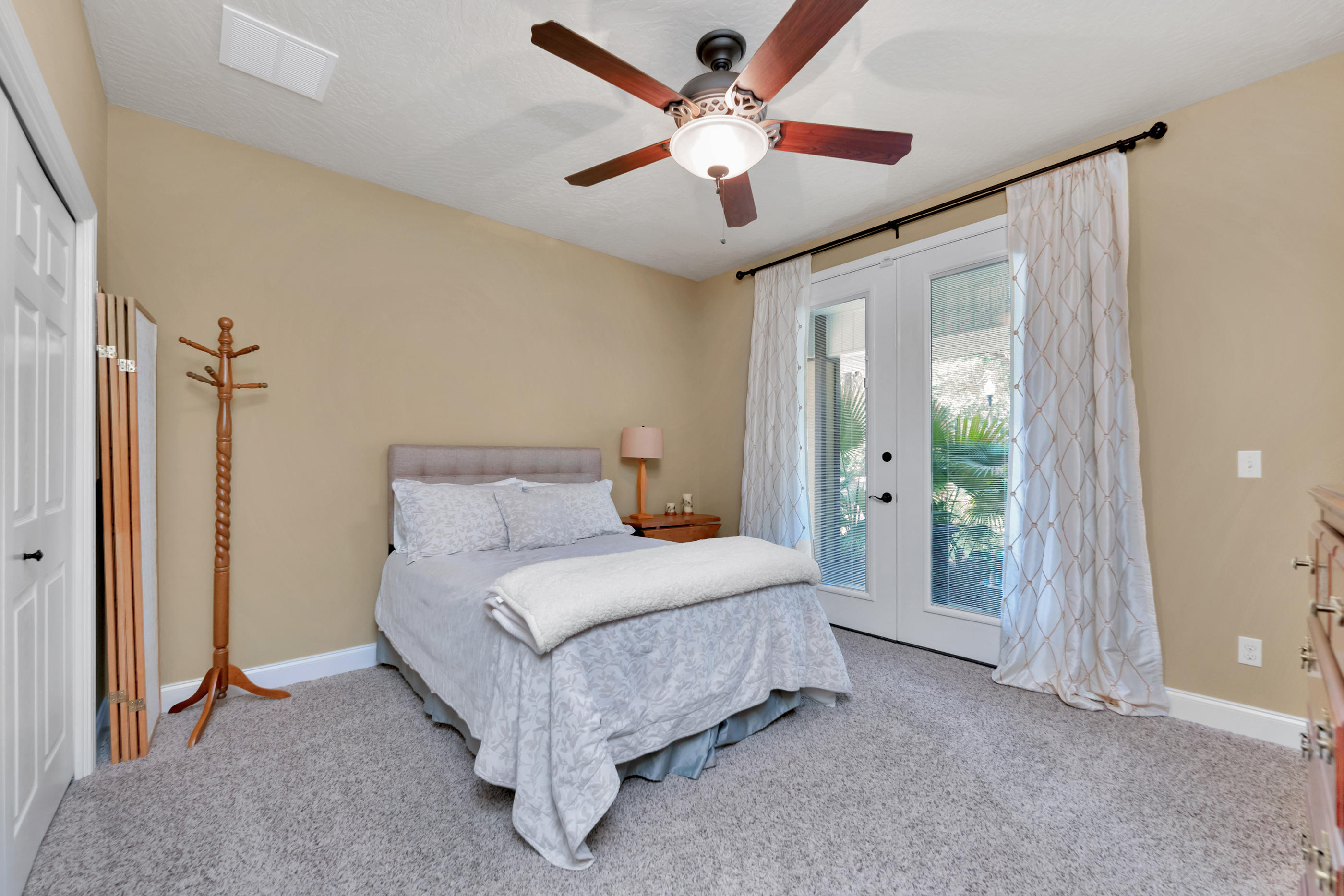 PLANTATION OAKS S/D - Residential