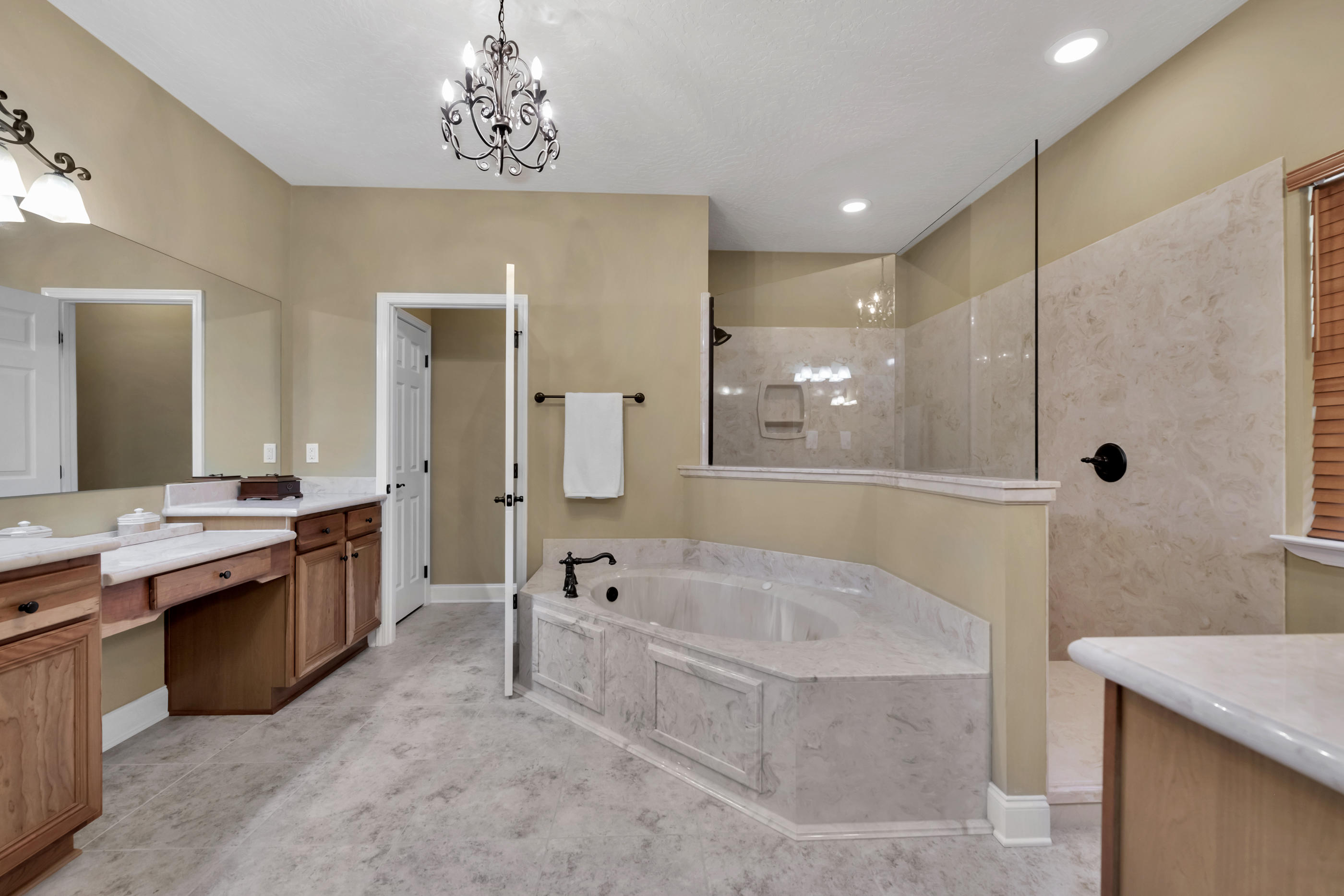 PLANTATION OAKS S/D - Residential