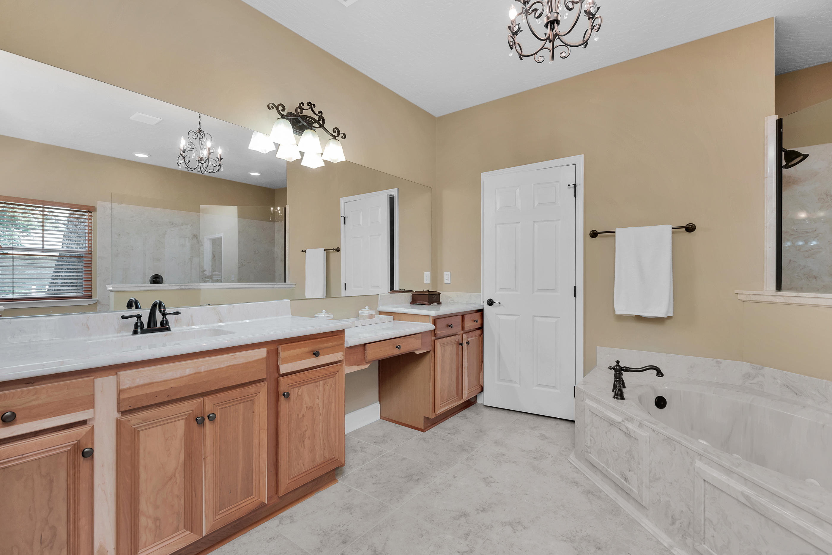 PLANTATION OAKS S/D - Residential