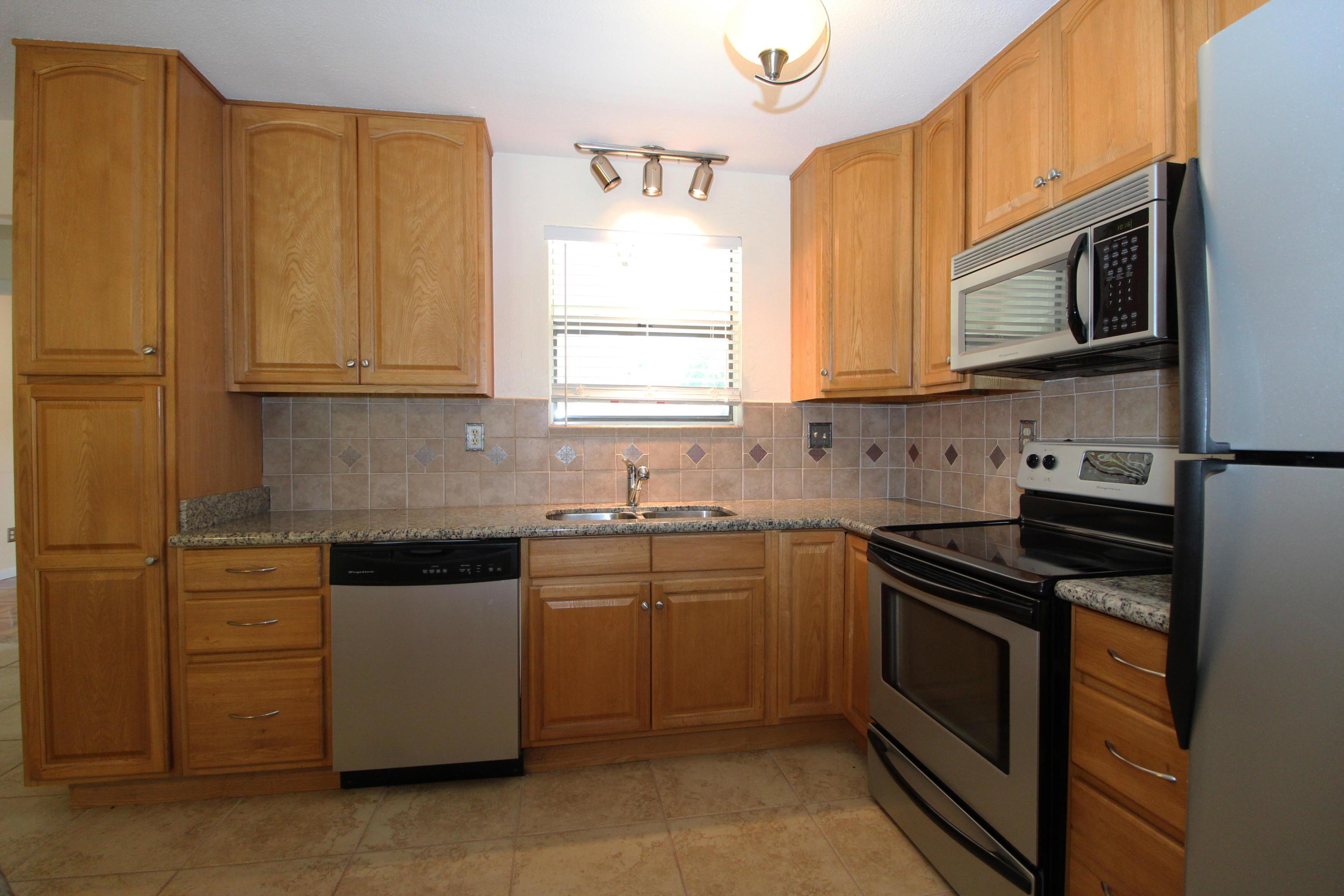 CIMARRON ESTATES - Residential