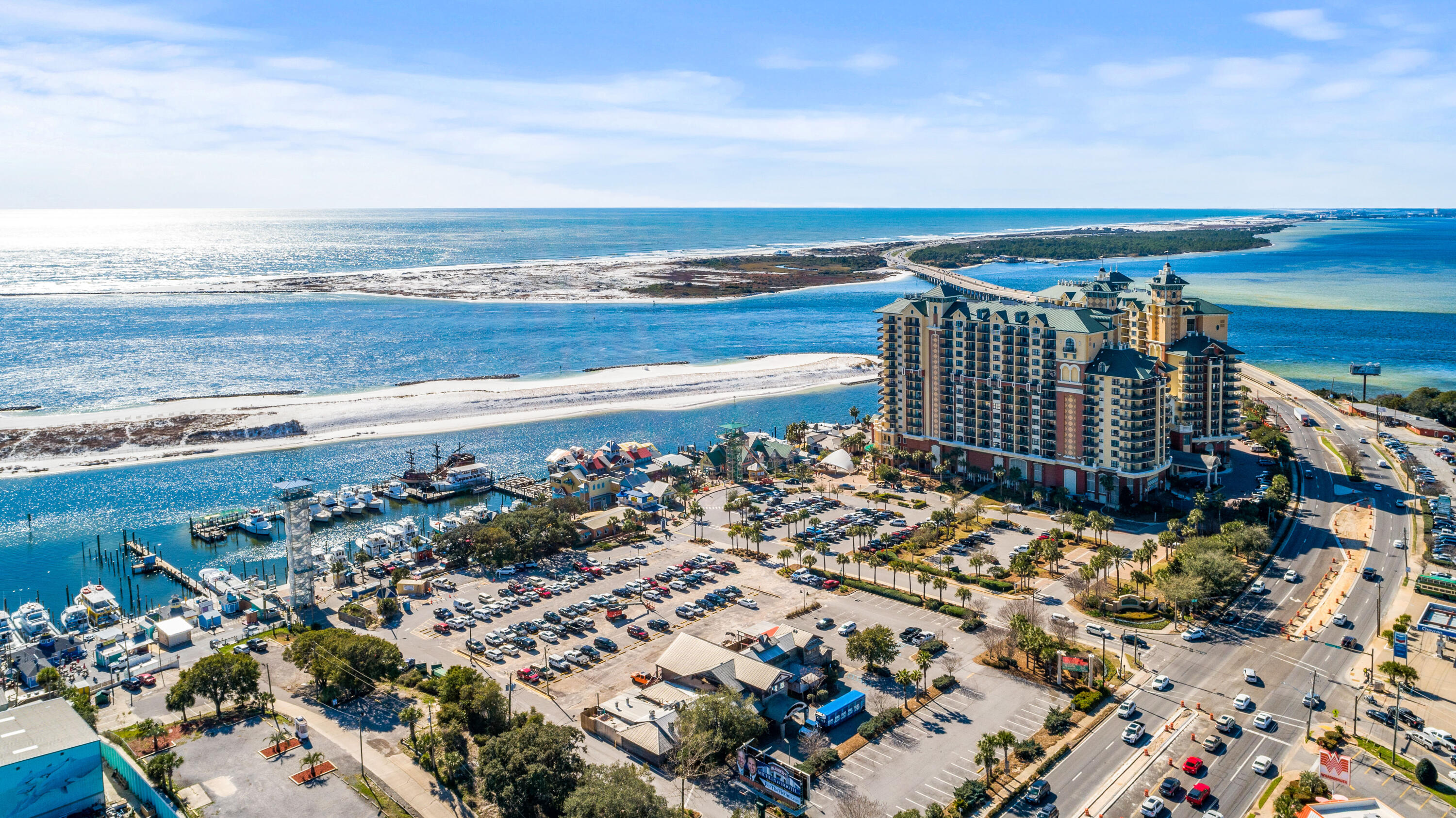 EMERALD GRANDE - Residential