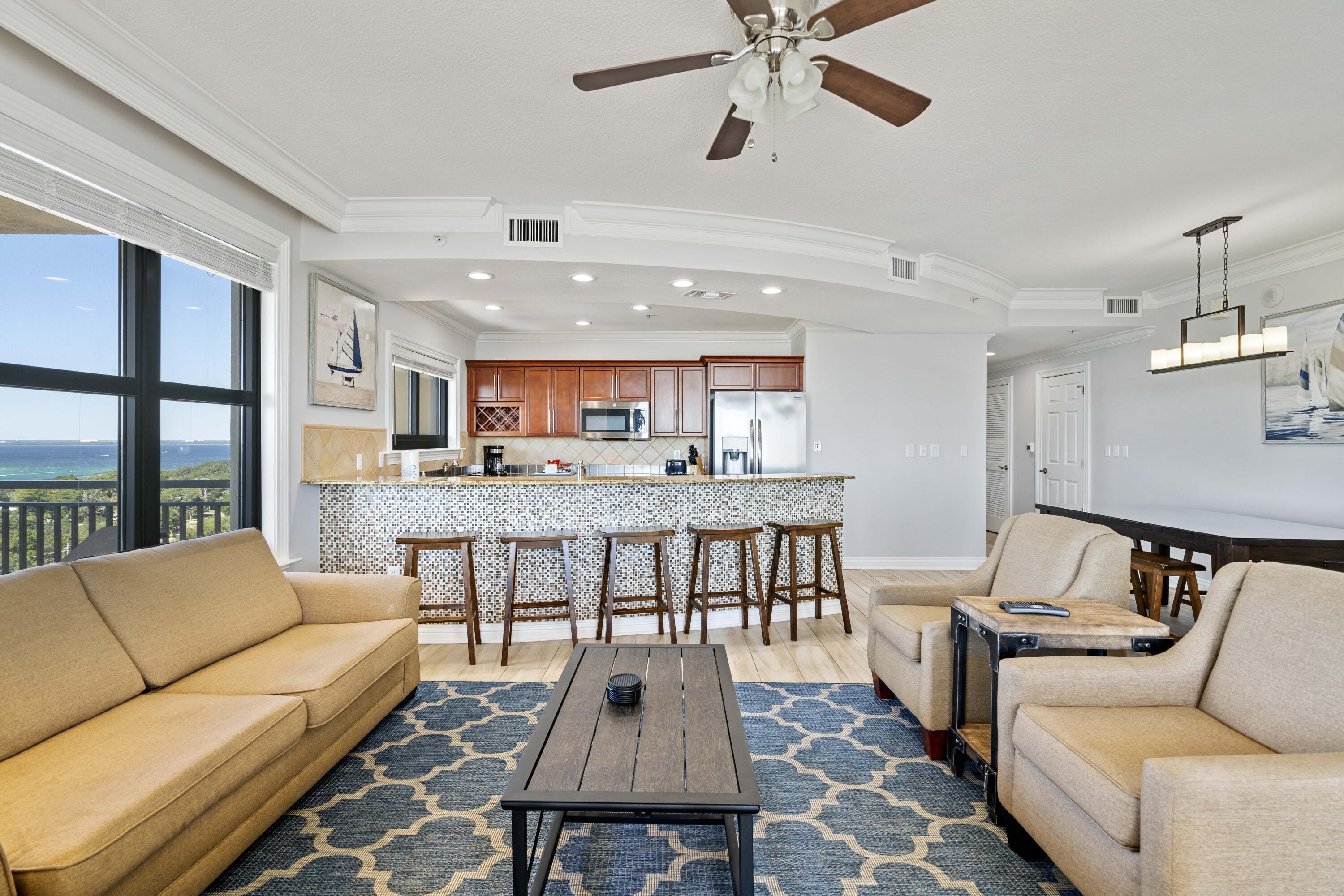 EMERALD GRANDE - Residential