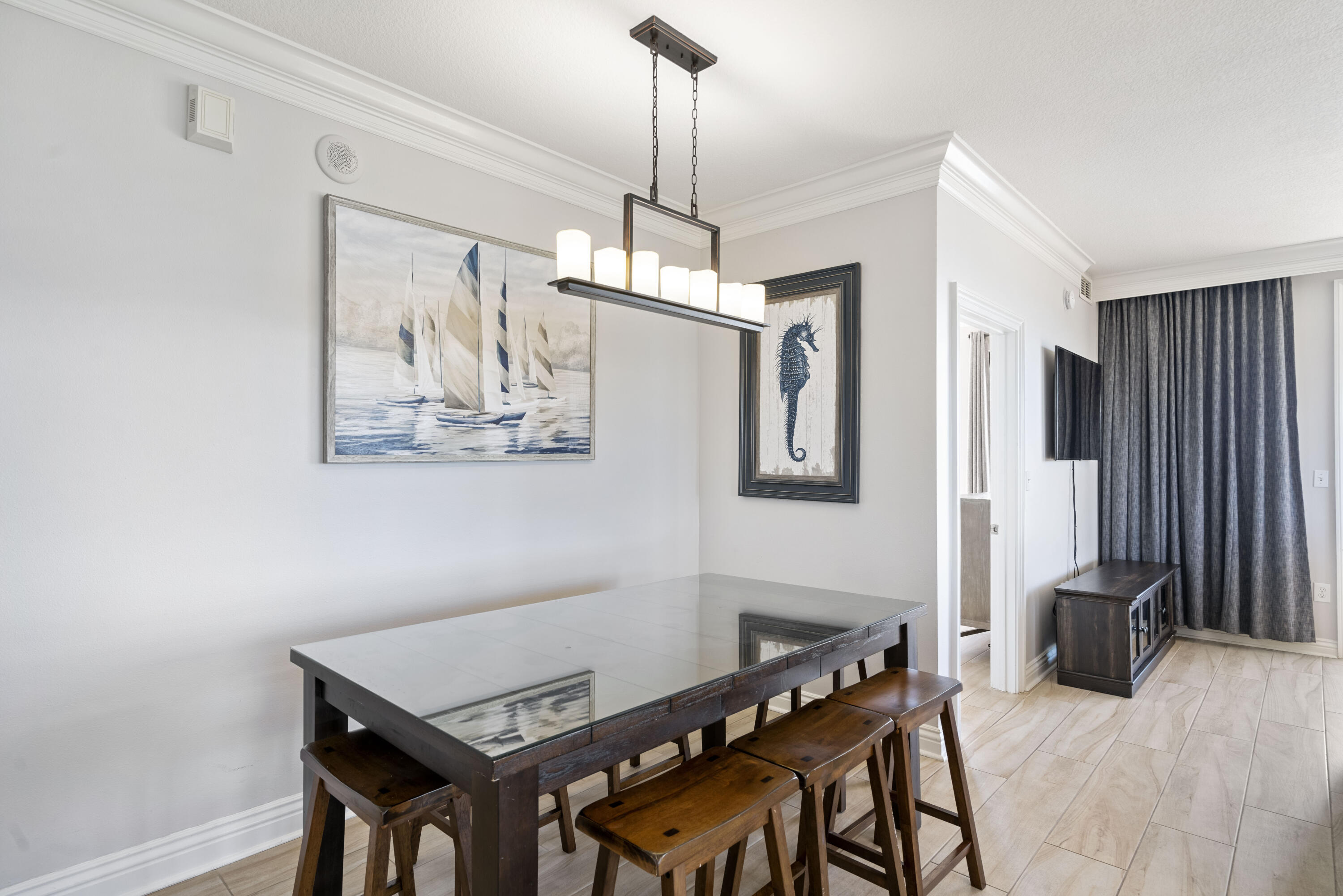 EMERALD GRANDE - Residential