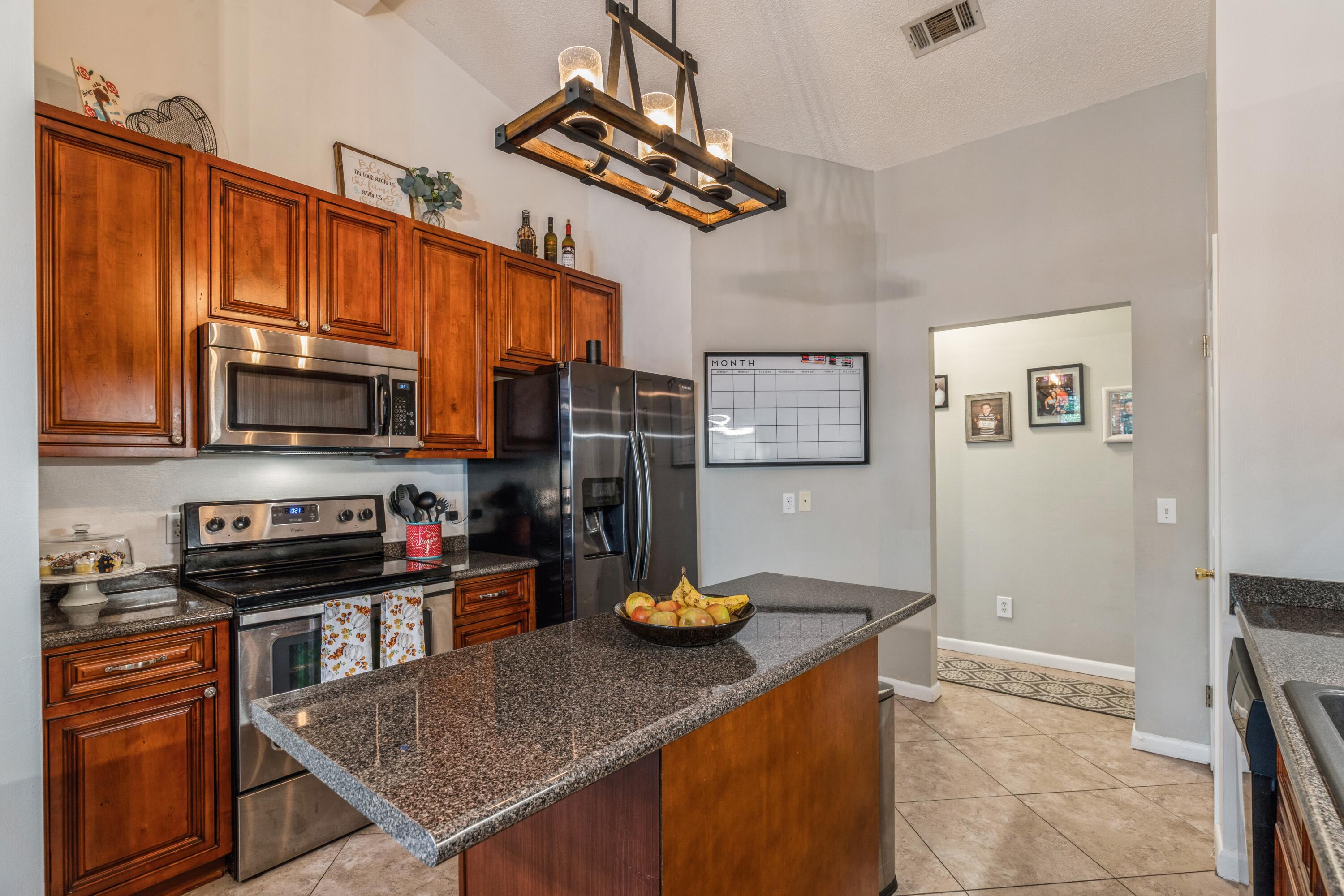 PARKWOOD ESTATES PH 1 BLUEWATER BAY - Residential