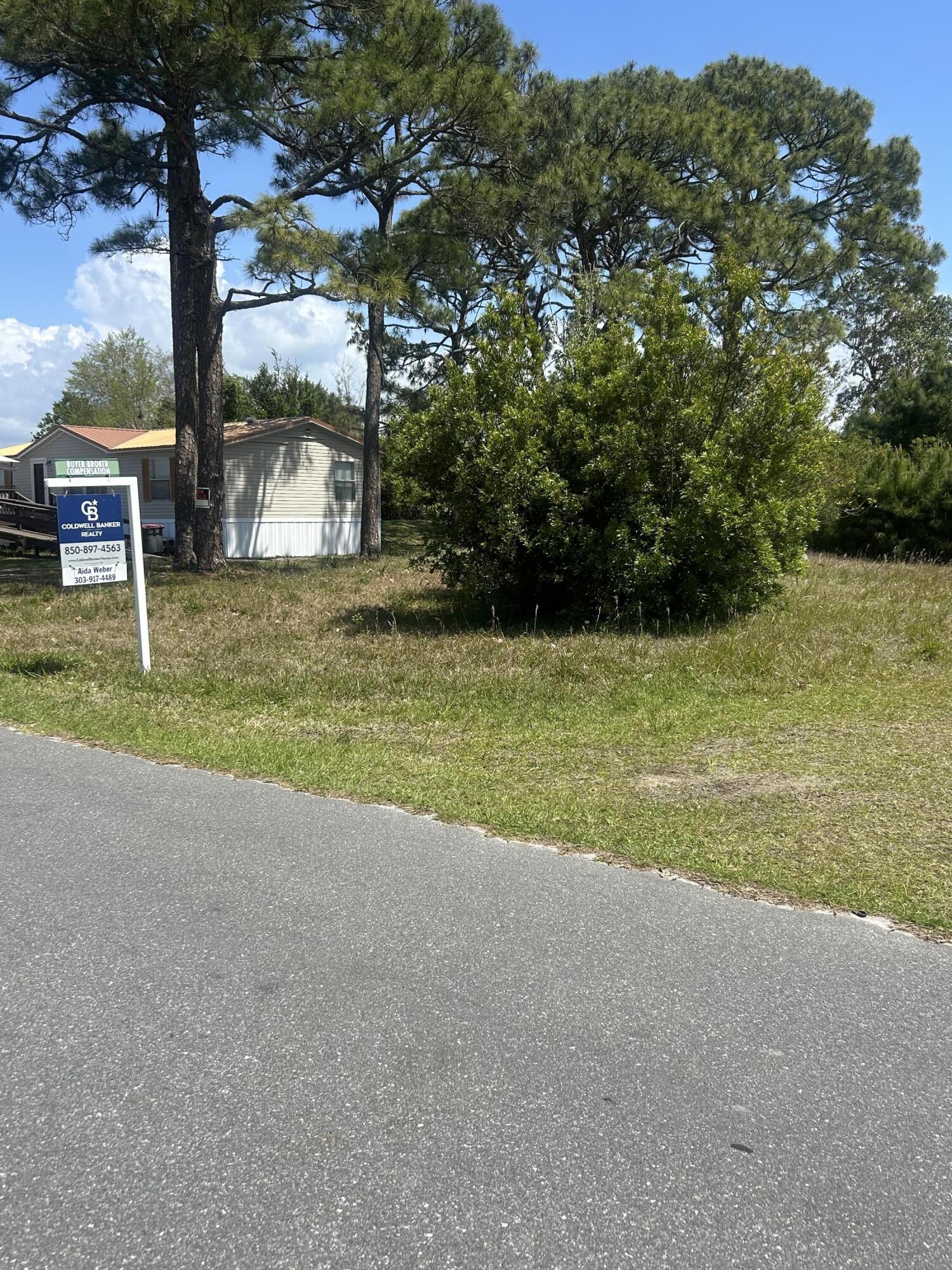 NORTH LAGOON OAKS - Land