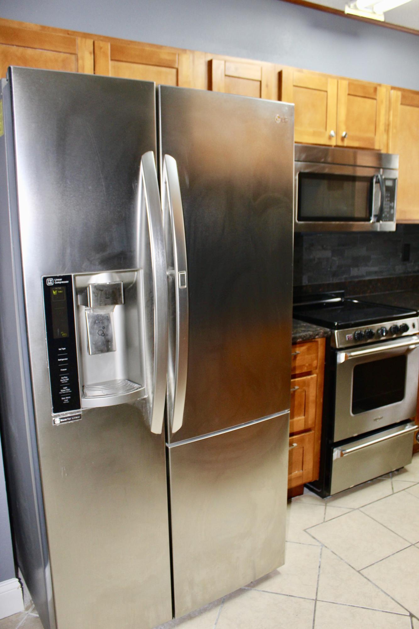 PINE MEADOWS - Residential