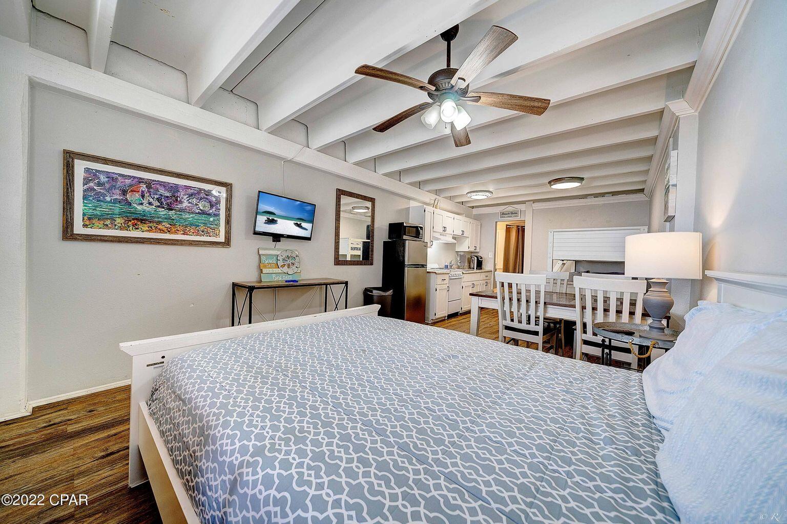 Fontainebleau Terrace - Residential