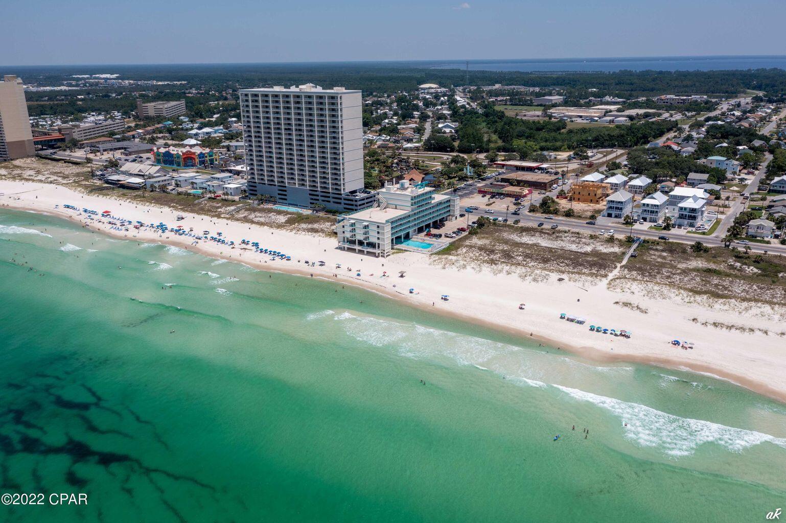 Fontainebleau Terrace - Residential