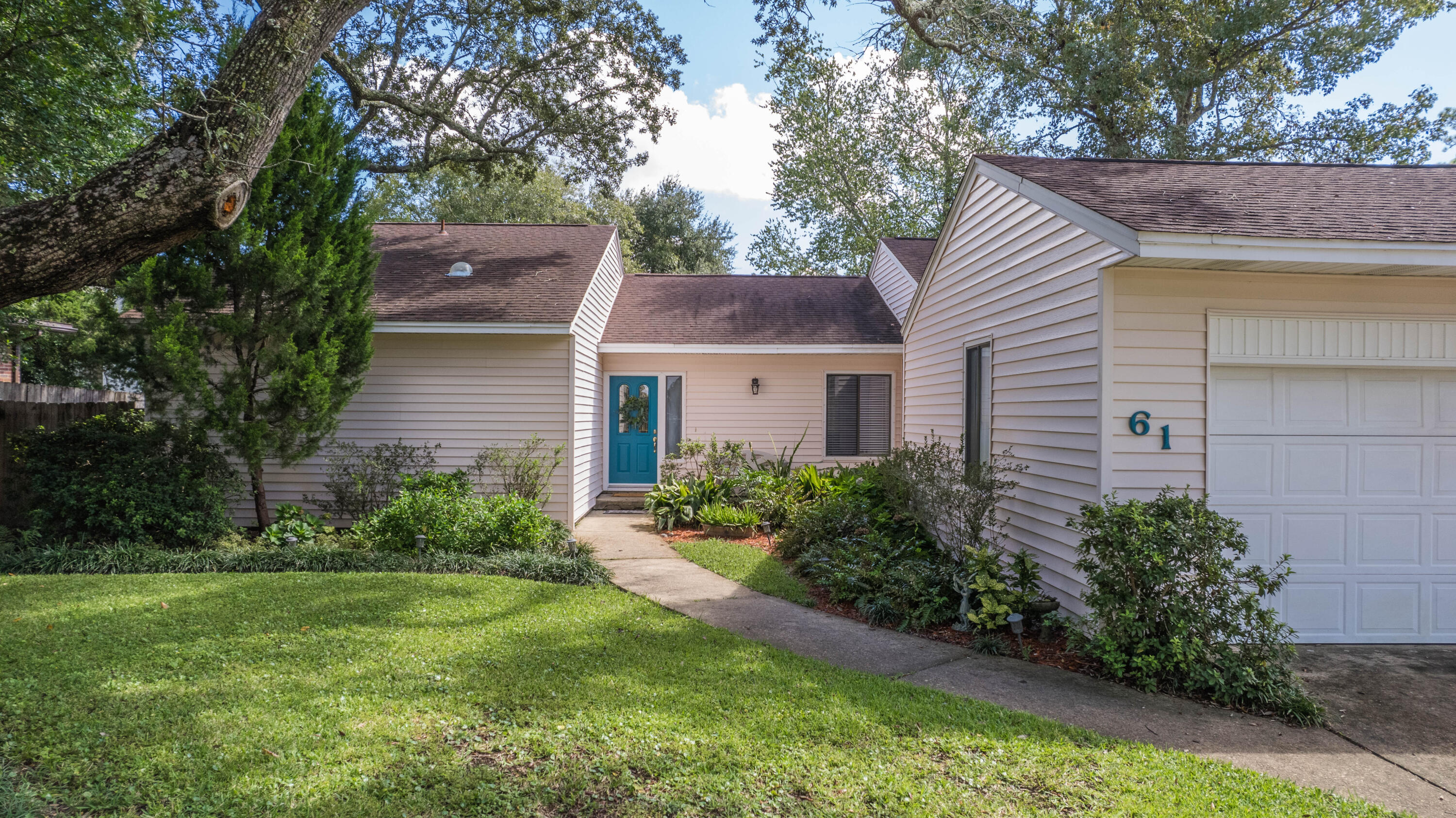 SUDDUTH ESTATES - Residential