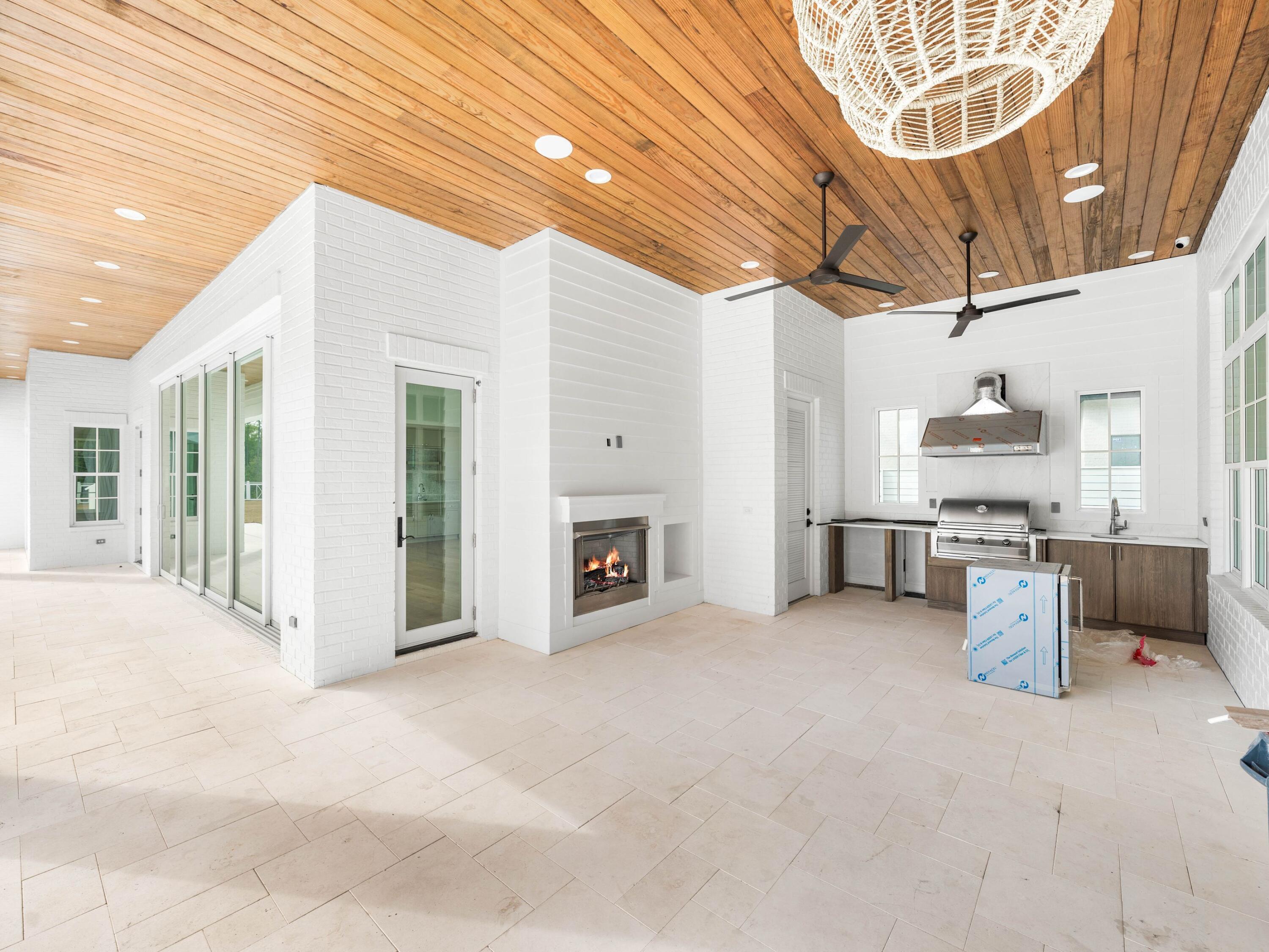 WATERSOUND CAMP CREEK - Residential