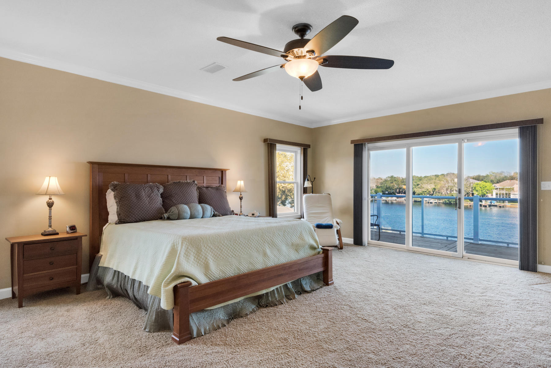 LAKE POINTE - Residential