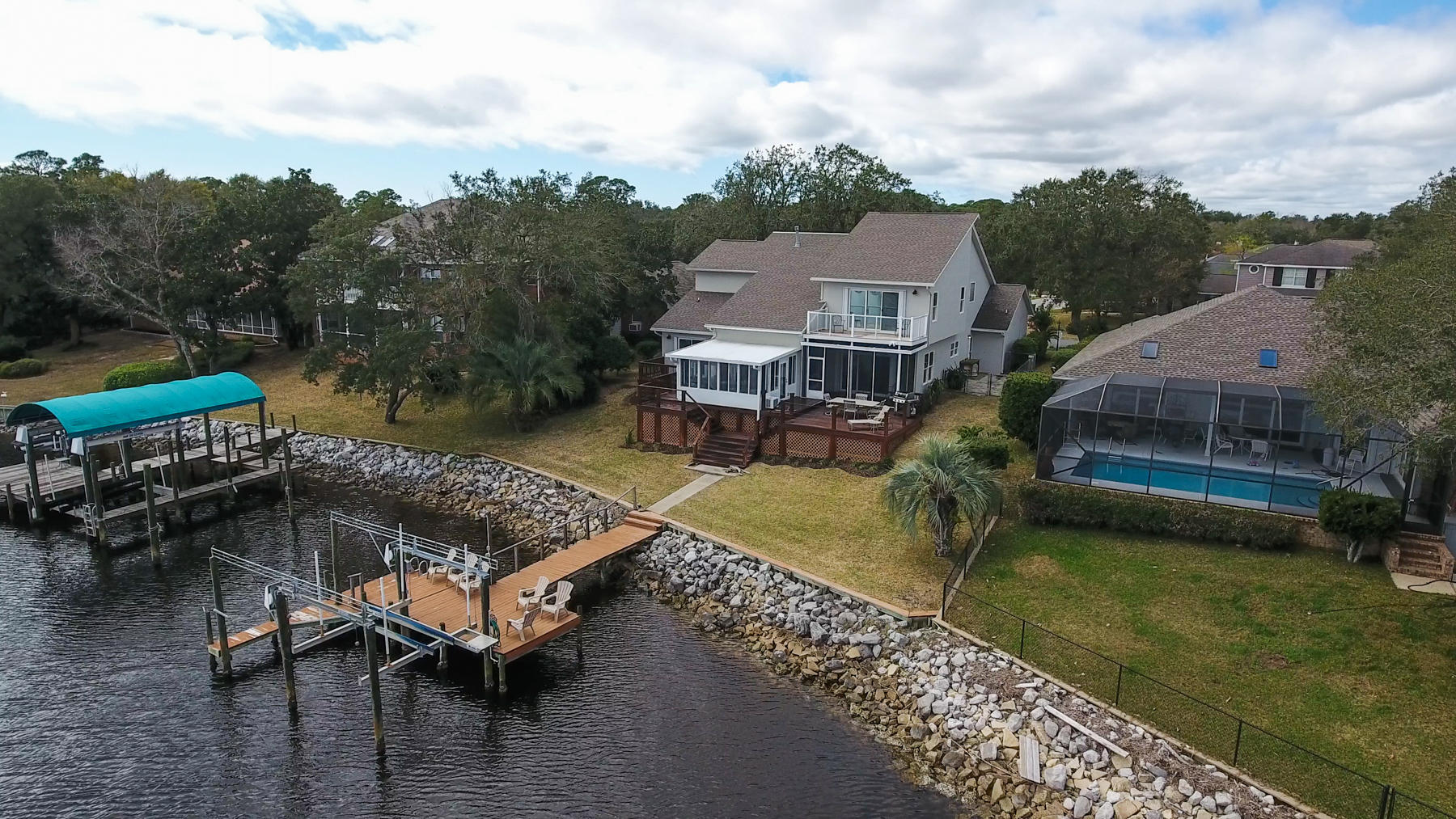 LAKE POINTE - Residential