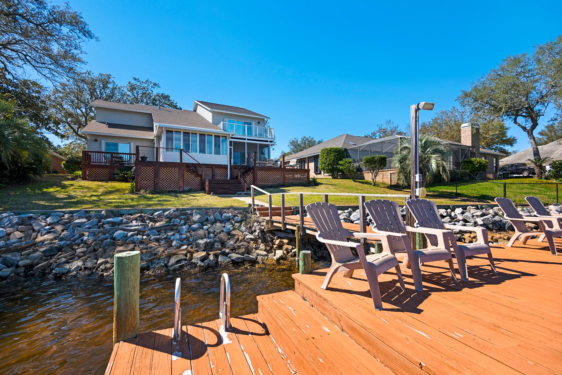 LAKE POINTE - Residential