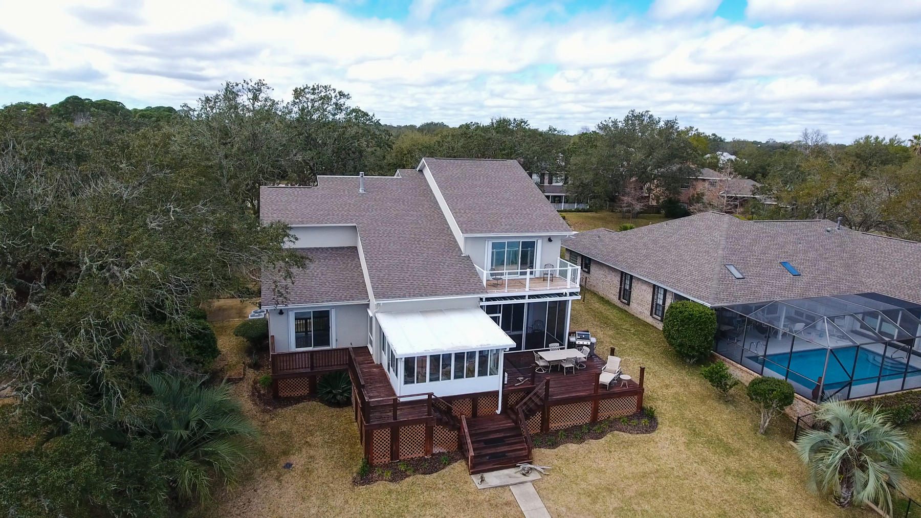 LAKE POINTE - Residential