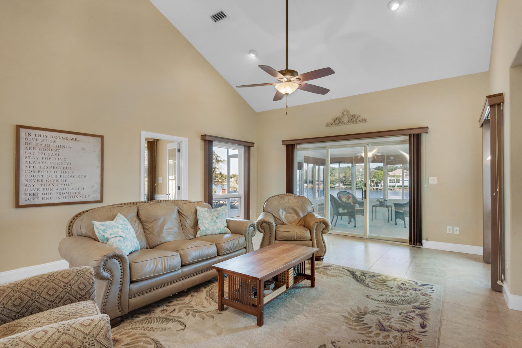 LAKE POINTE - Residential