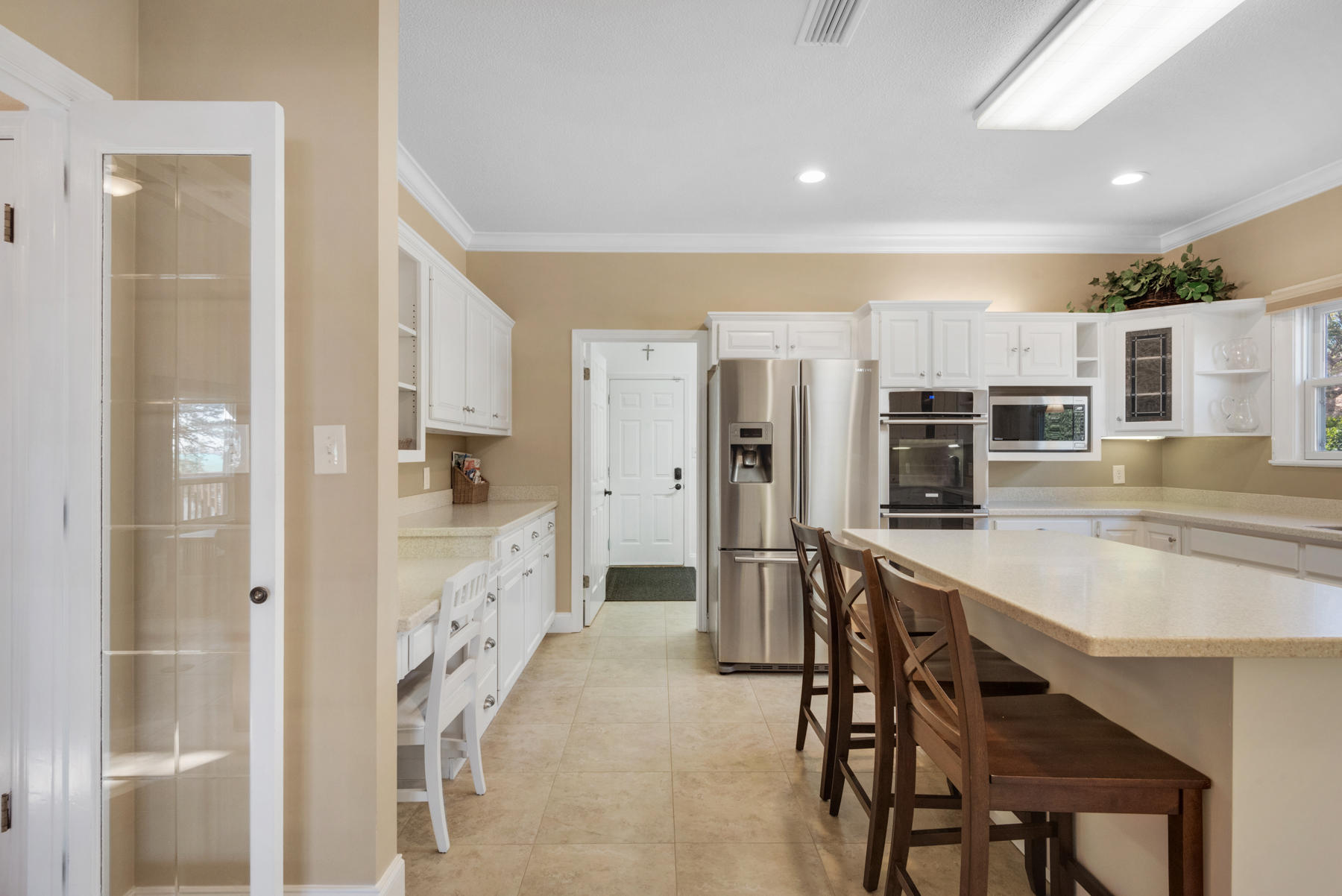 LAKE POINTE - Residential