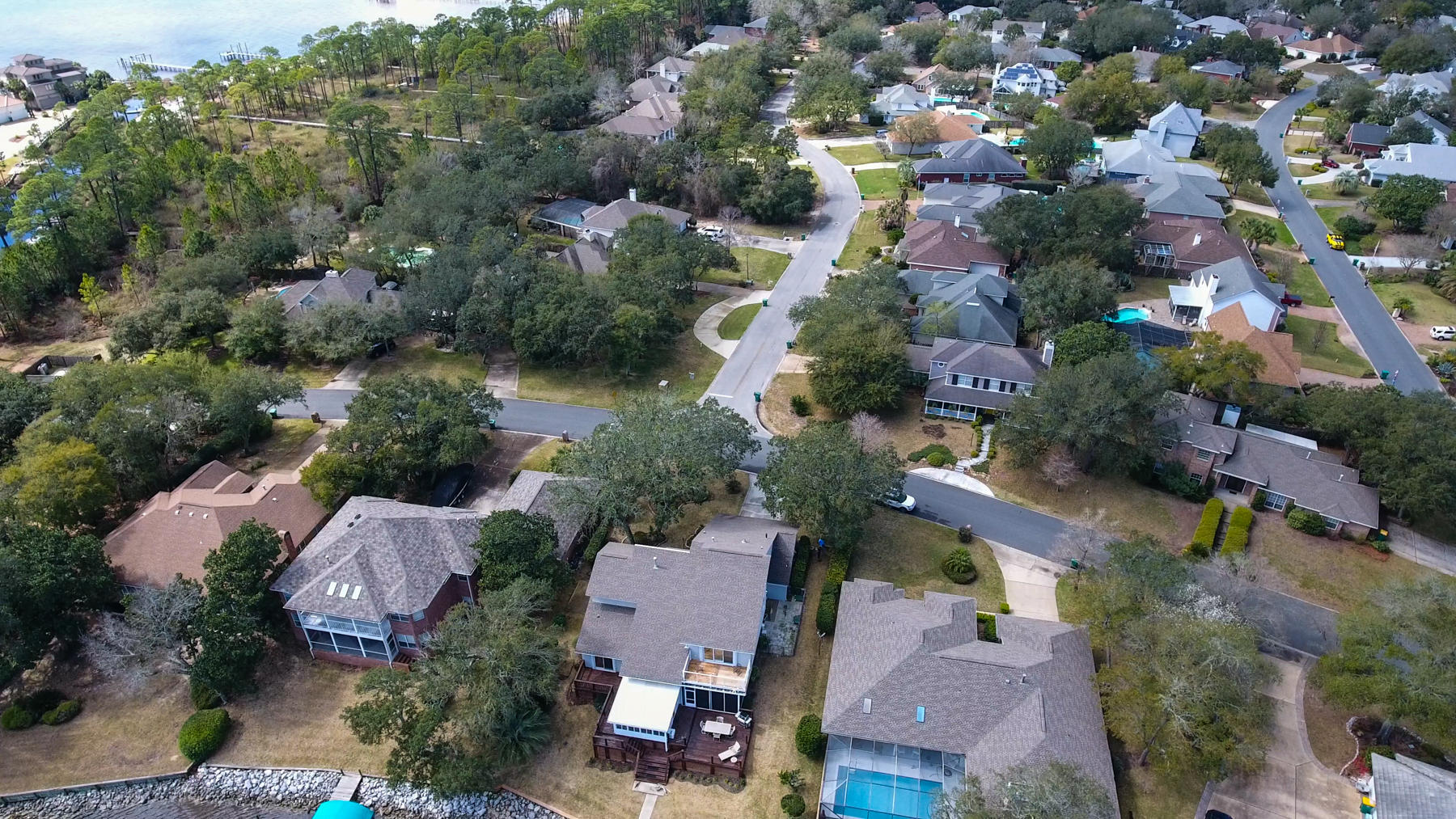 LAKE POINTE - Residential