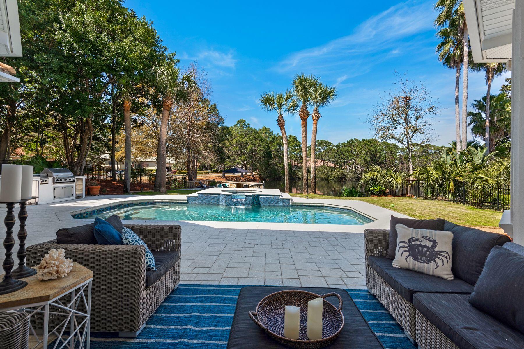 REGATTA BAY PH 1 - Residential