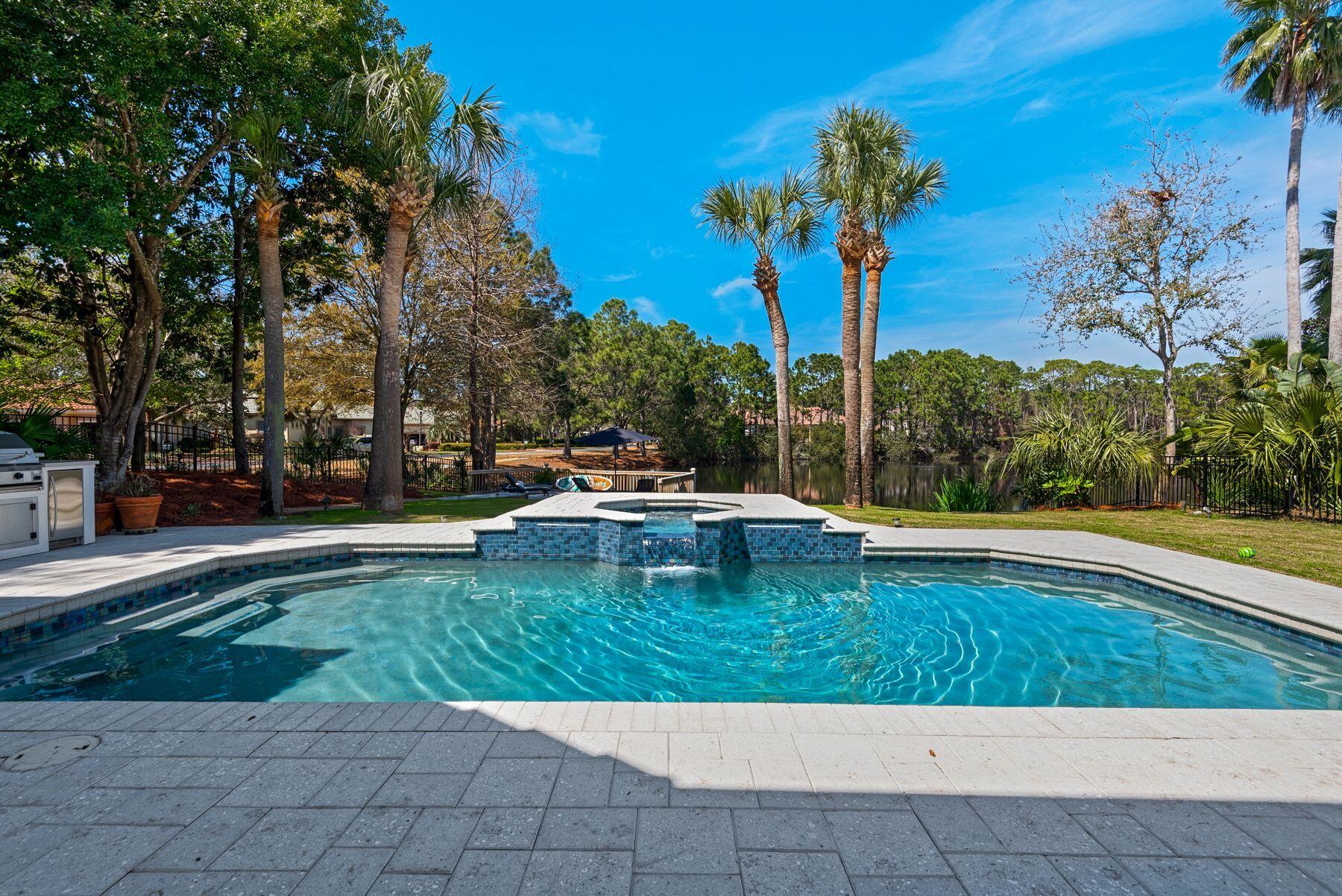 REGATTA BAY PH 1 - Residential