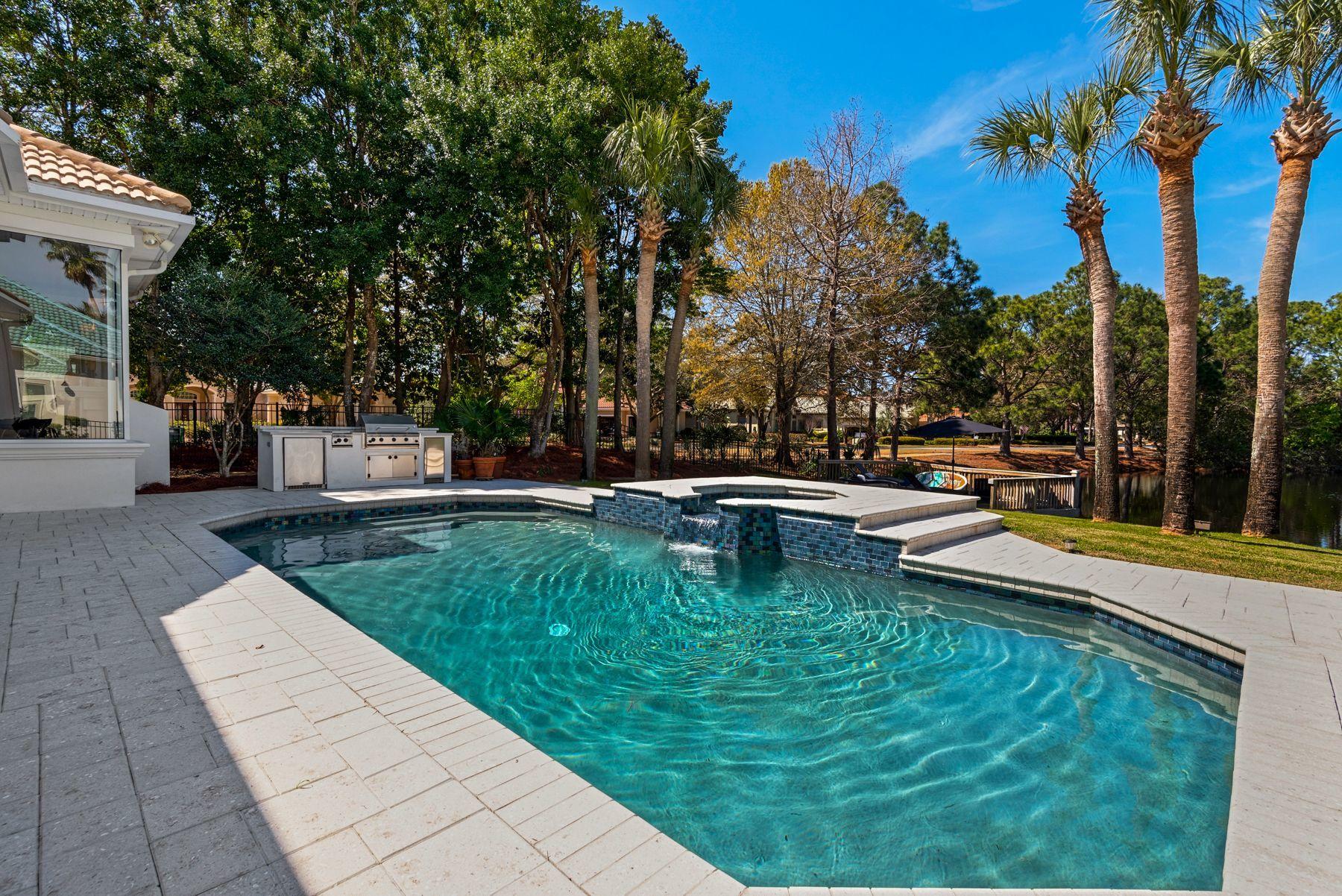 REGATTA BAY PH 1 - Residential