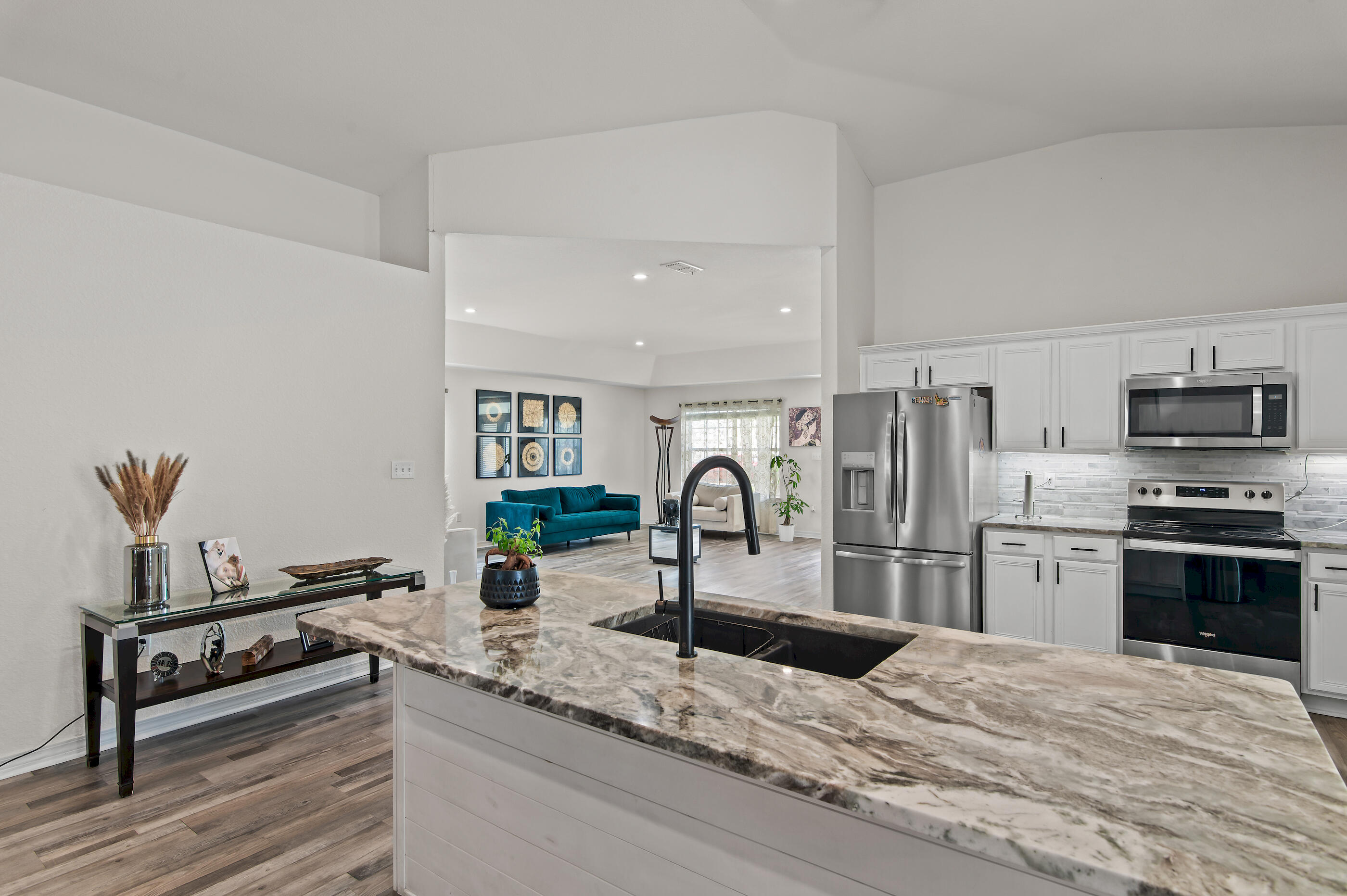 DRIFTWOOD ESTATES - Residential