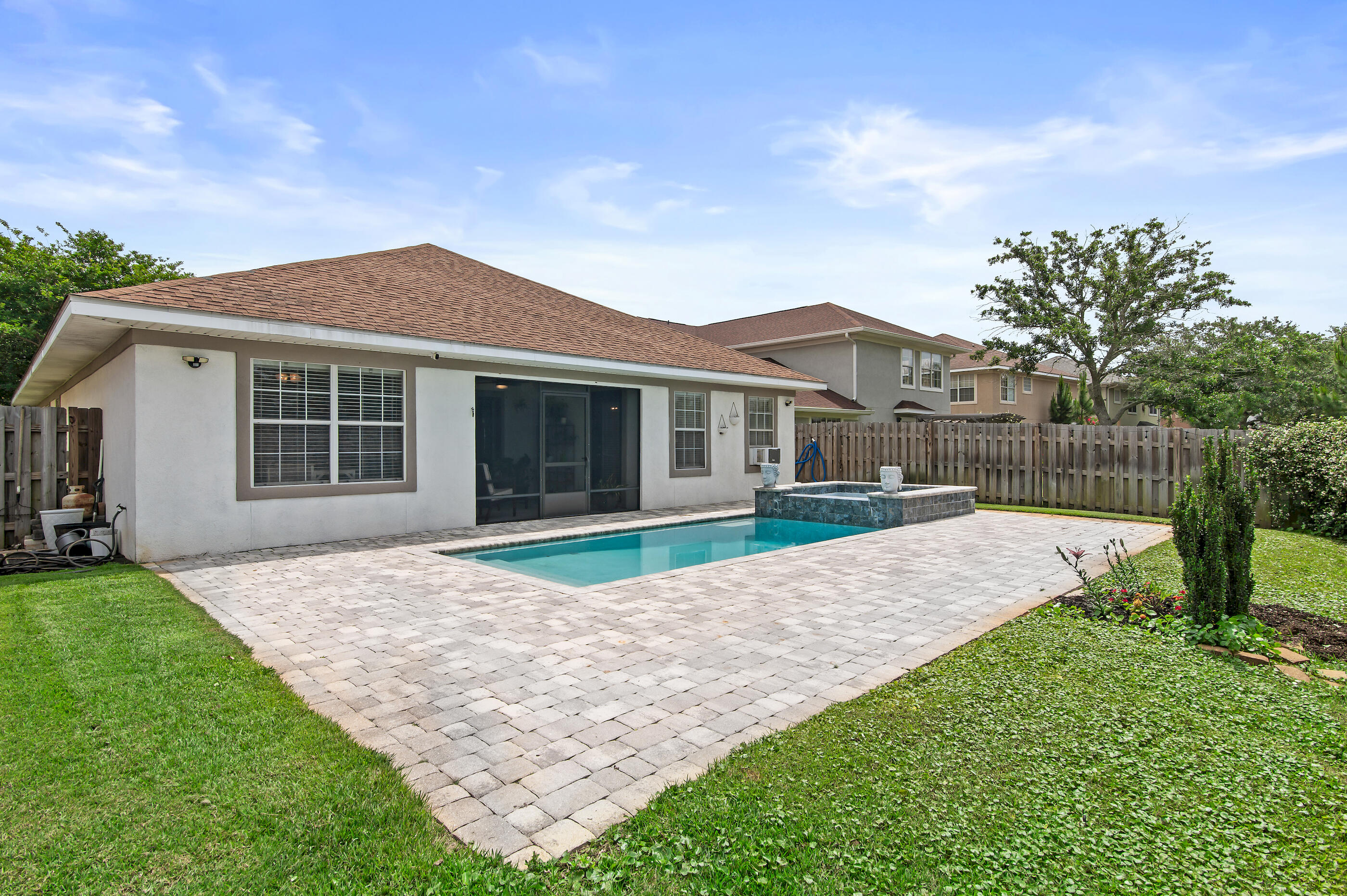 DRIFTWOOD ESTATES - Residential