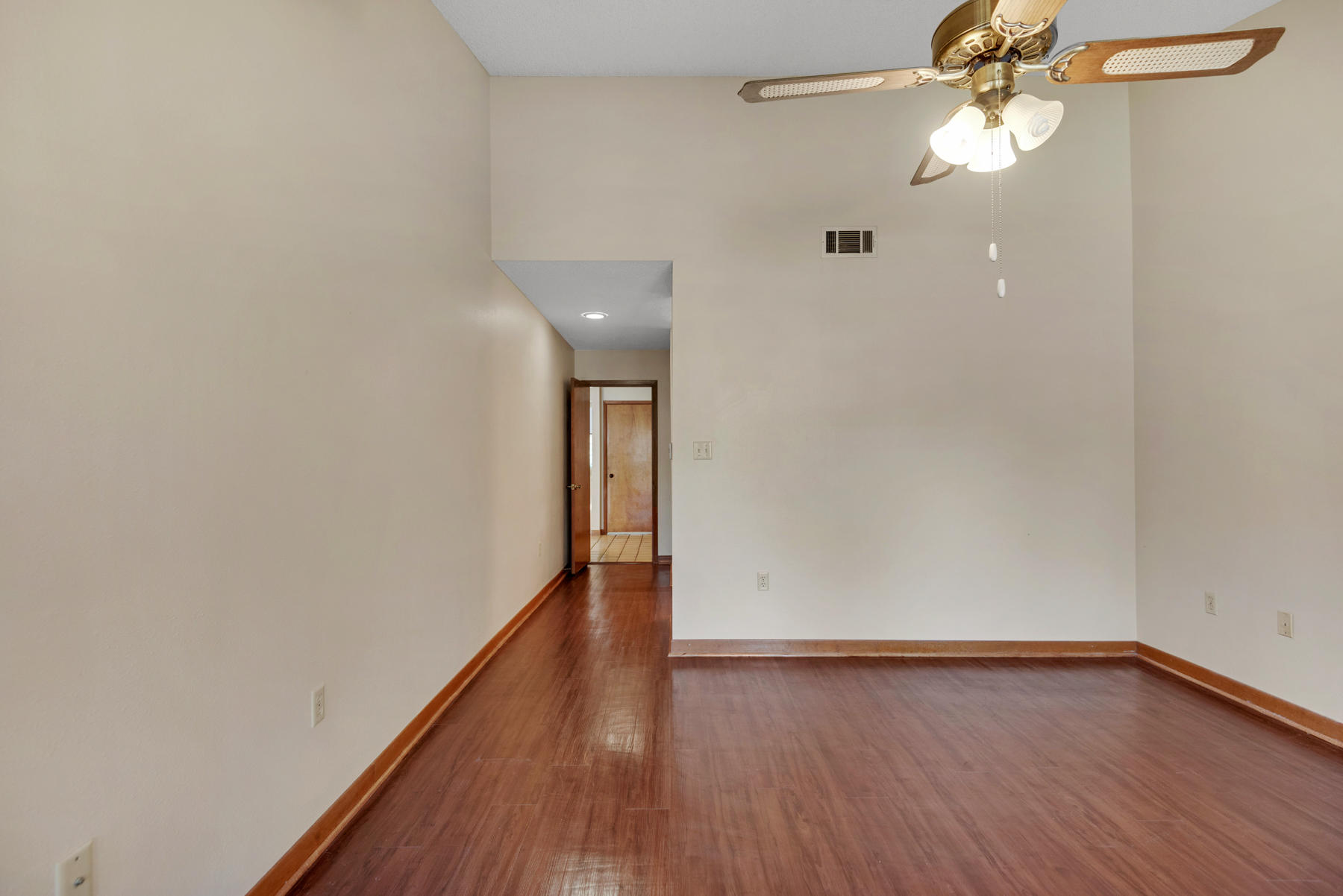 GLENEAGLES GREEN BLUEWATER BAY - Residential