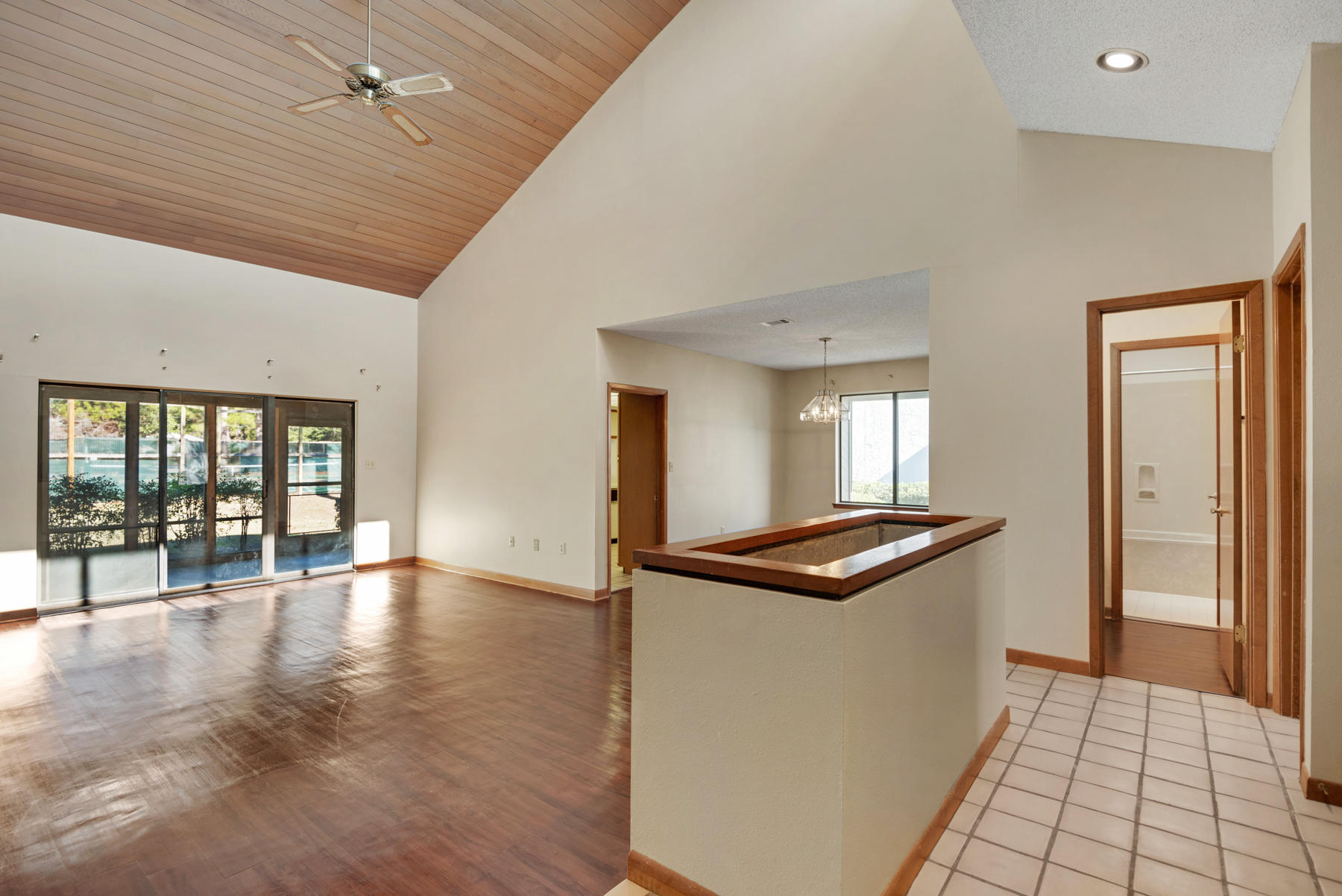 GLENEAGLES GREEN BLUEWATER BAY - Residential