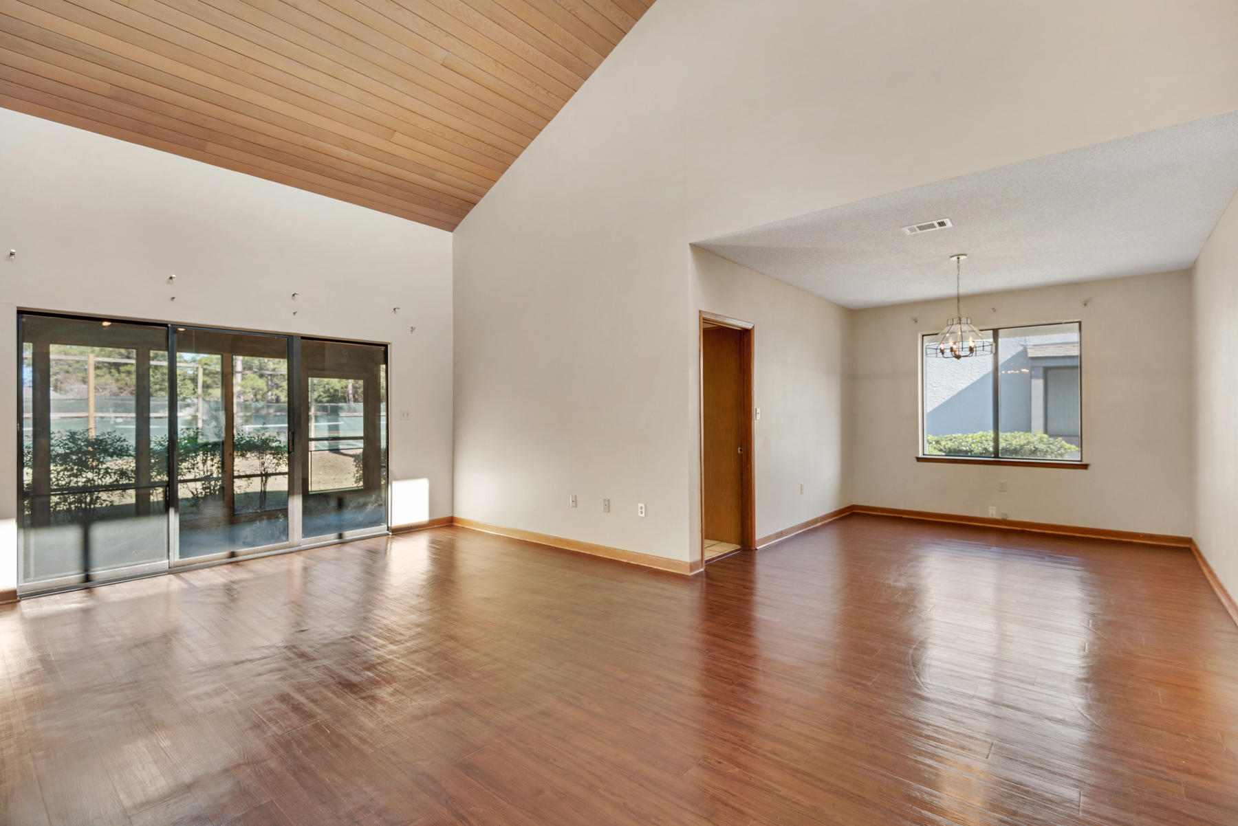 GLENEAGLES GREEN BLUEWATER BAY - Residential