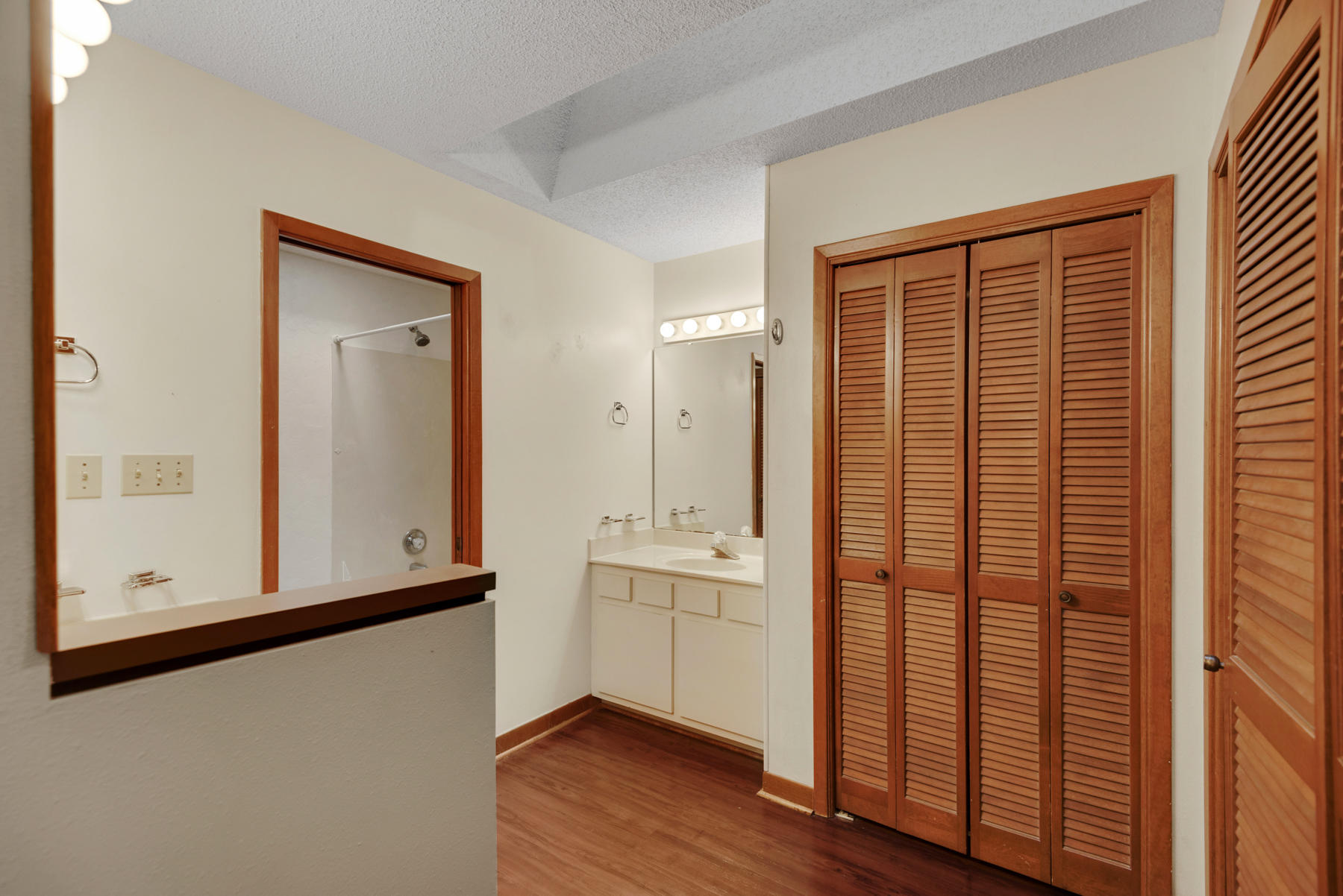GLENEAGLES GREEN BLUEWATER BAY - Residential