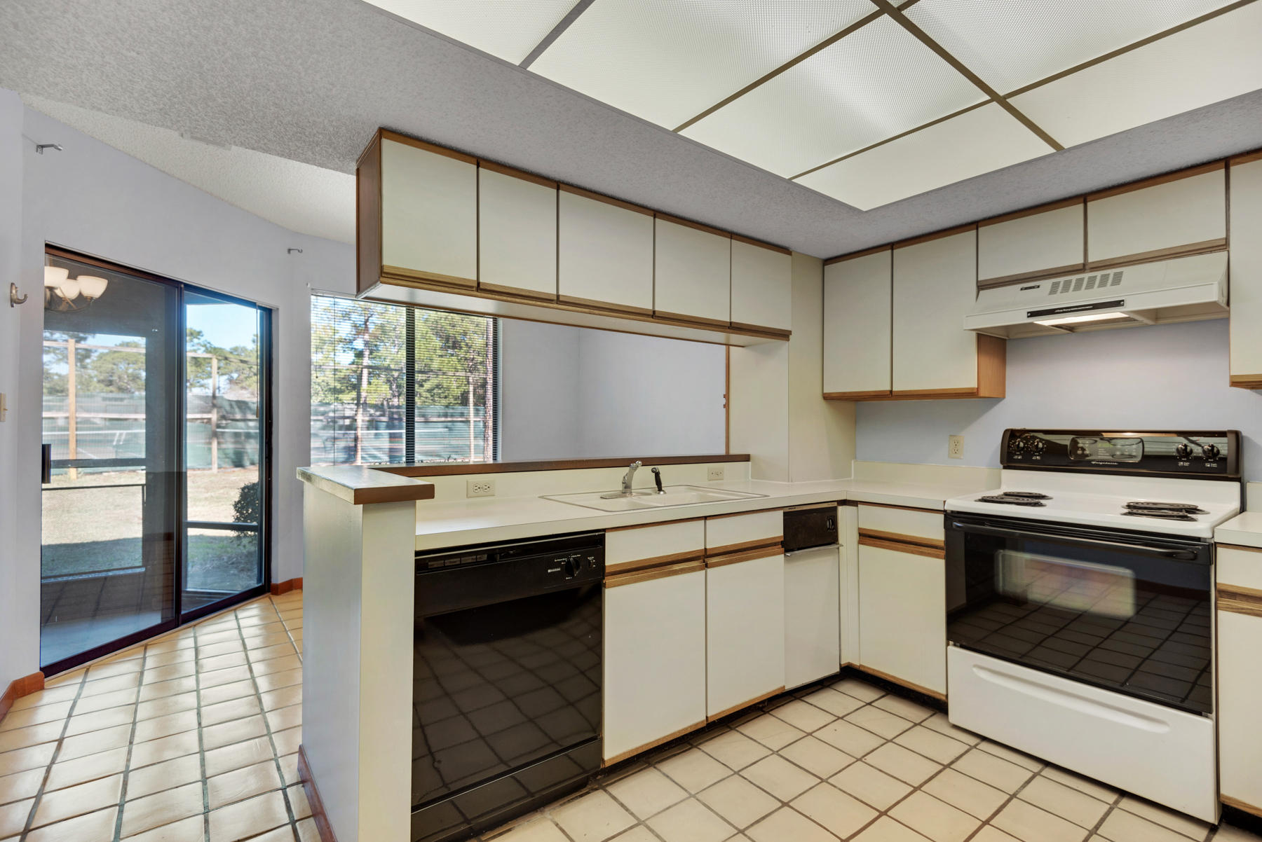 GLENEAGLES GREEN BLUEWATER BAY - Residential