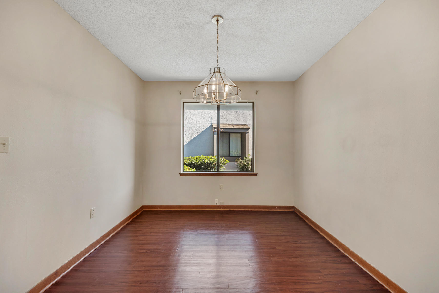 GLENEAGLES GREEN BLUEWATER BAY - Residential