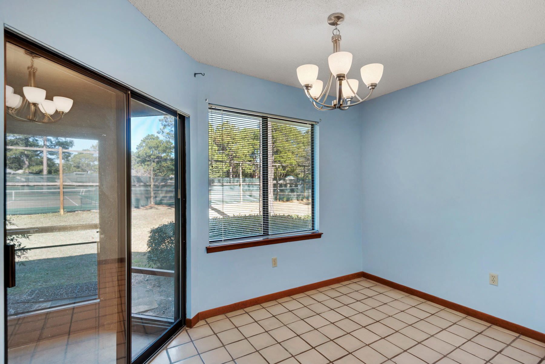 GLENEAGLES GREEN BLUEWATER BAY - Residential