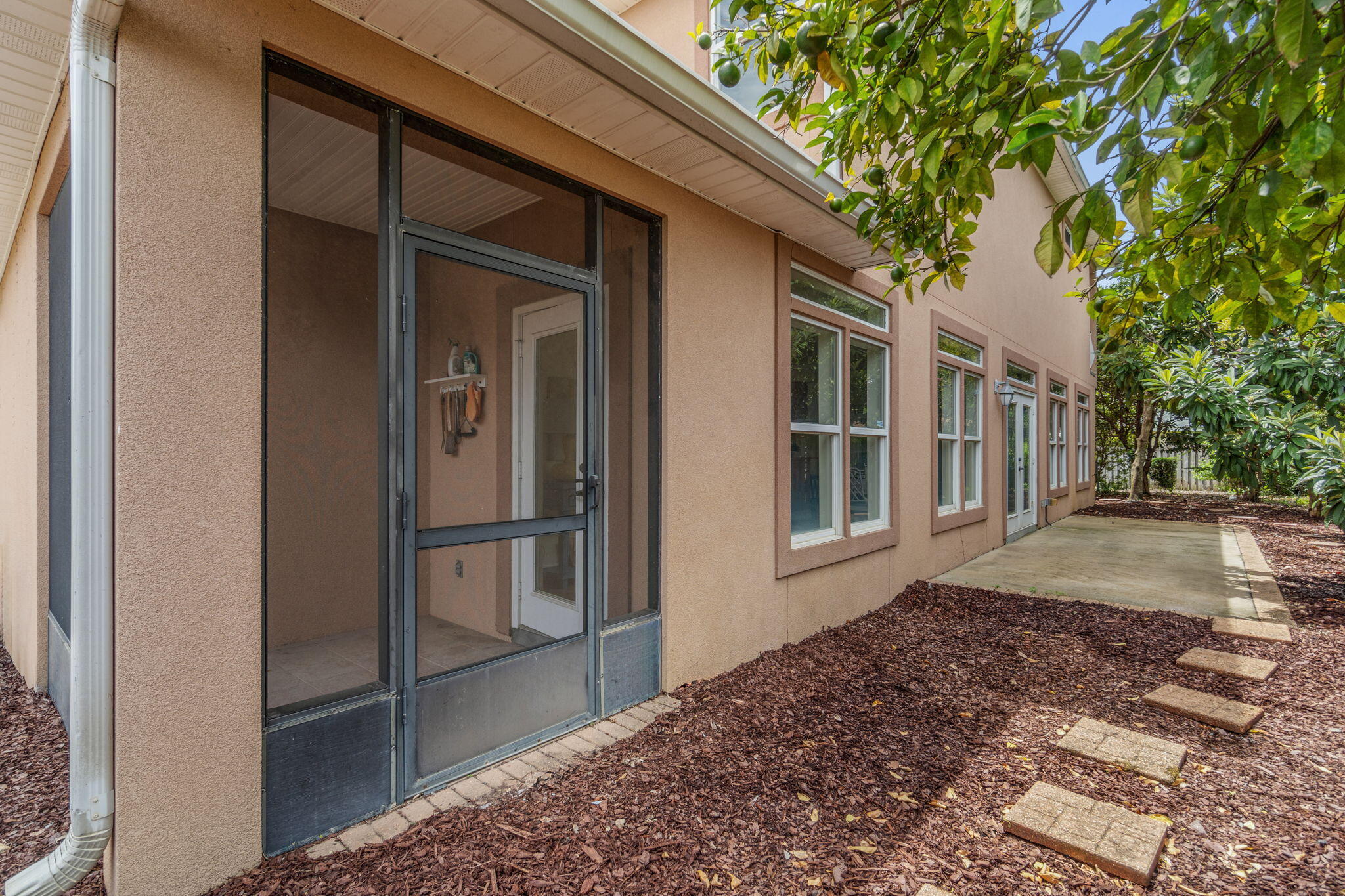 AVALON BEACH ESTATES - Residential