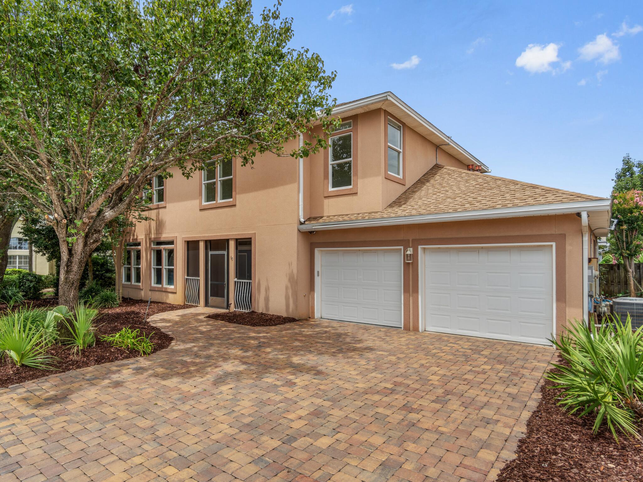 AVALON BEACH ESTATES - Residential
