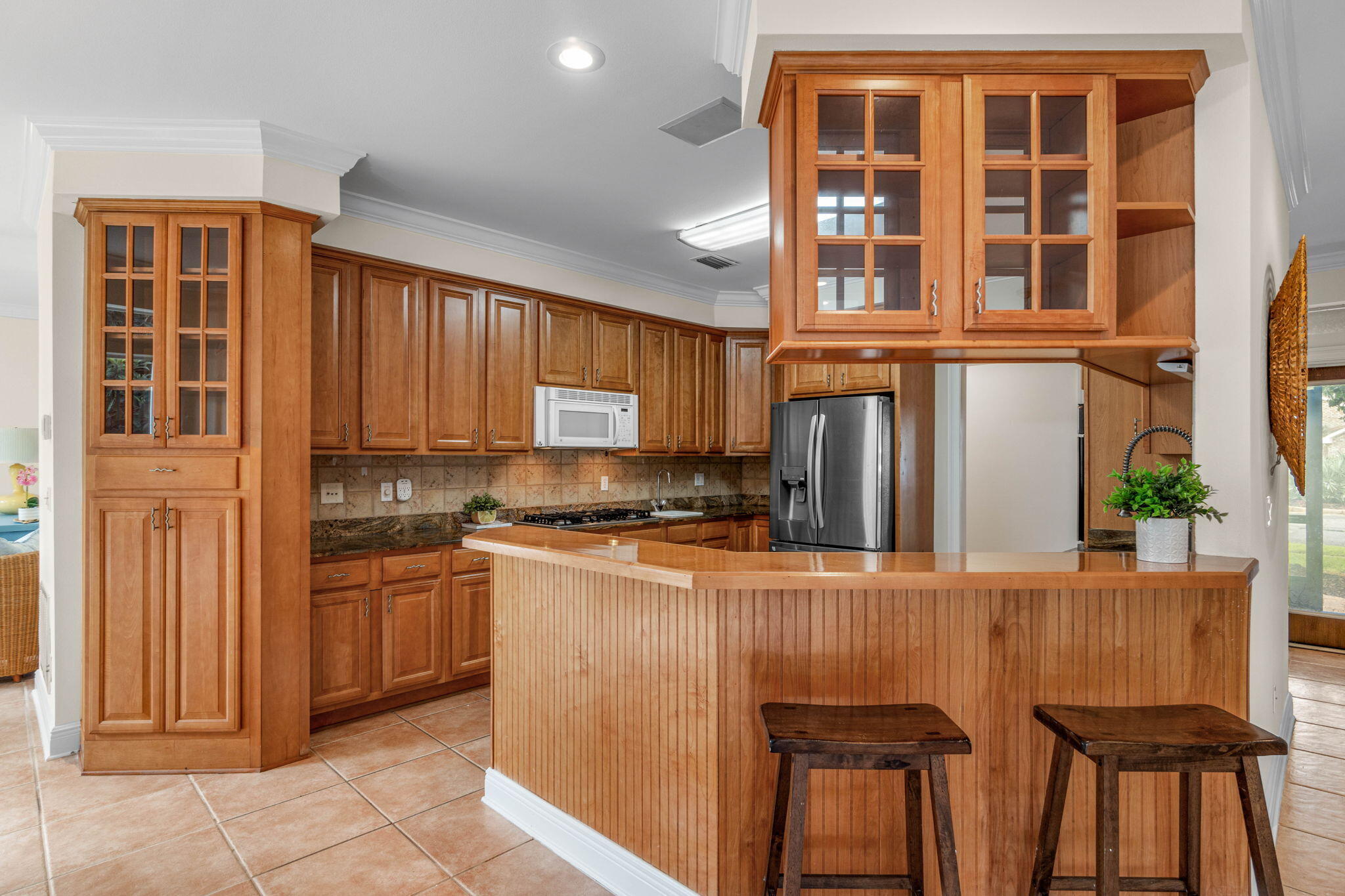 AVALON BEACH ESTATES - Residential