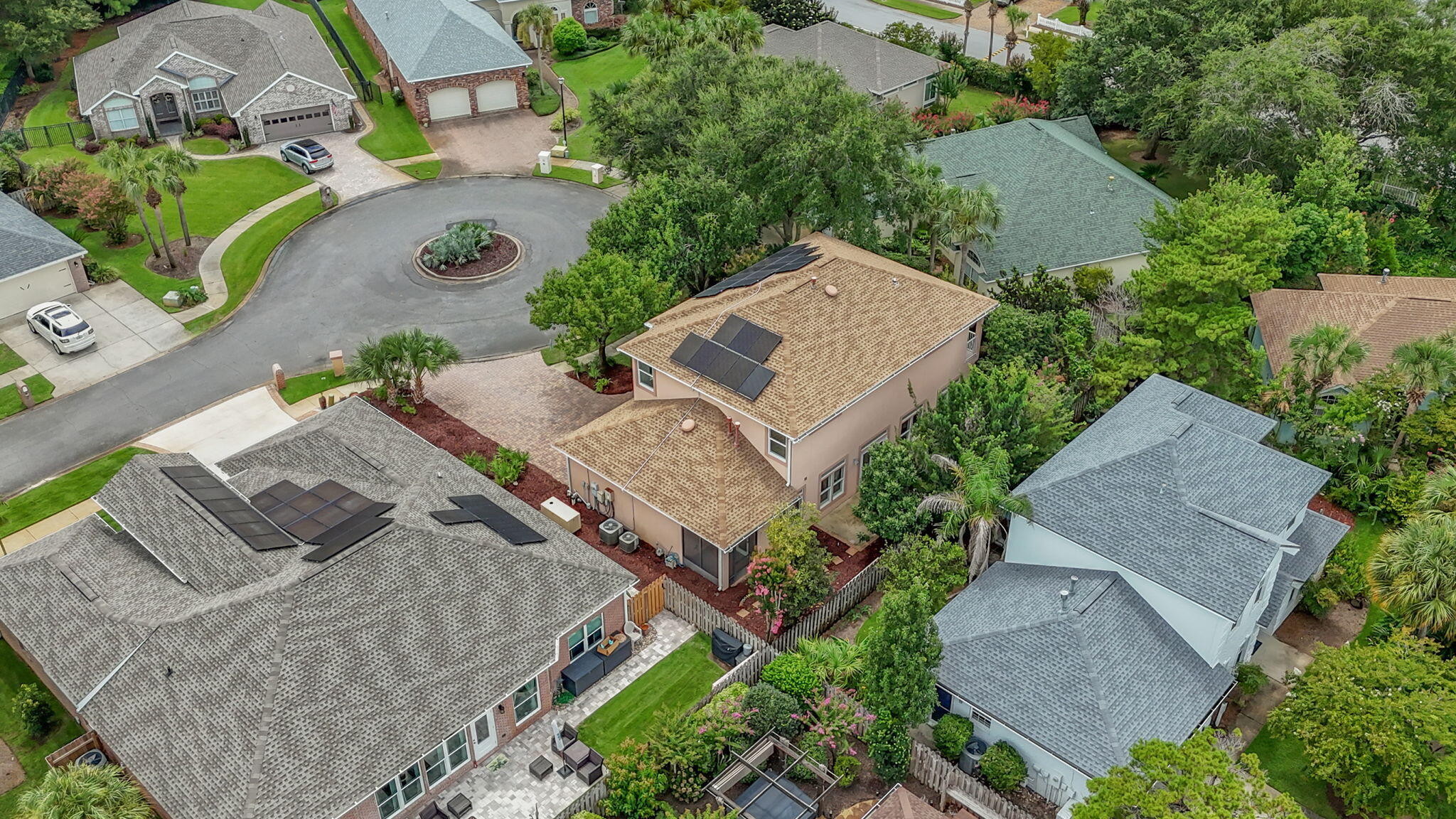 AVALON BEACH ESTATES - Residential