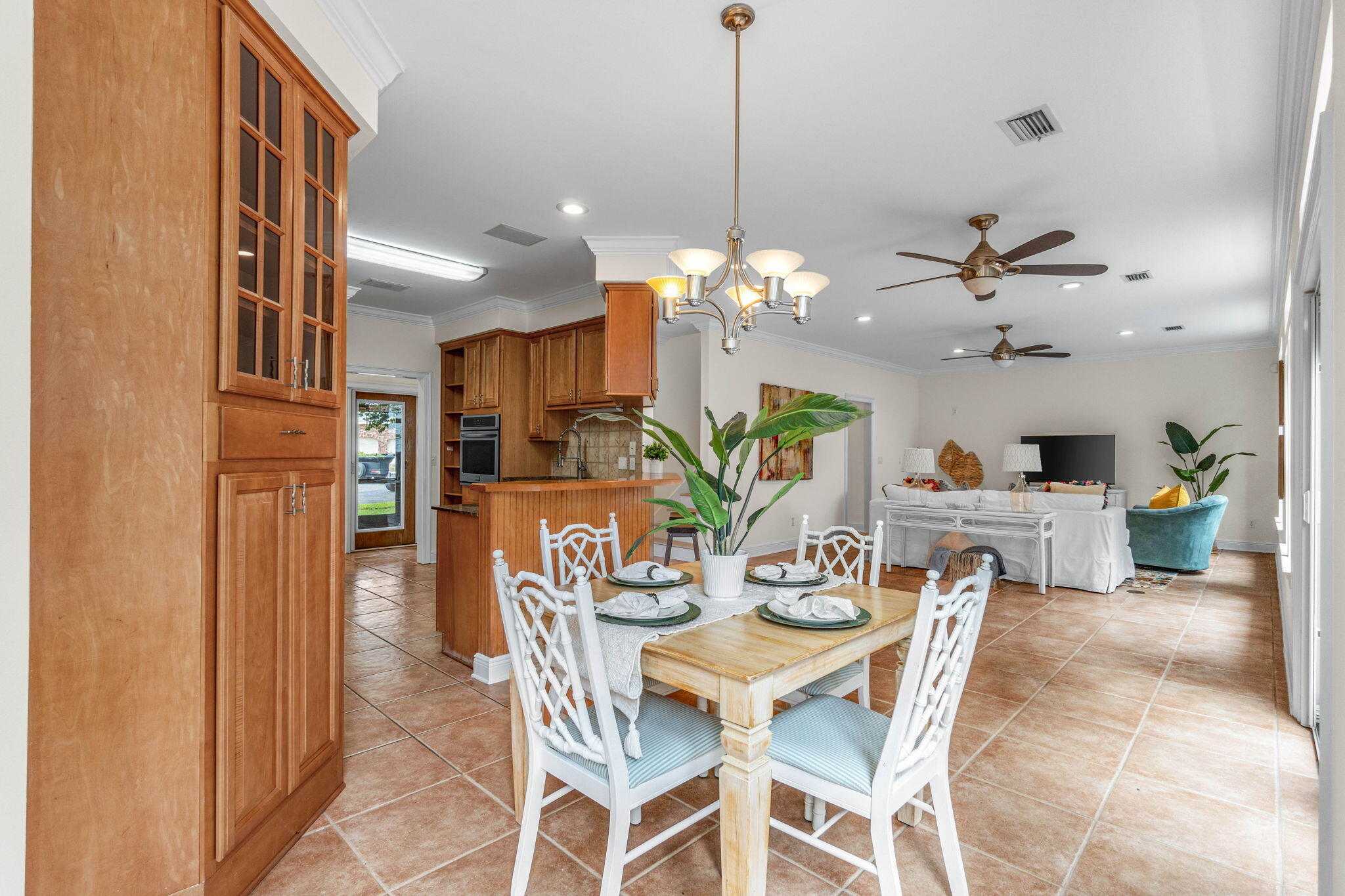 AVALON BEACH ESTATES - Residential