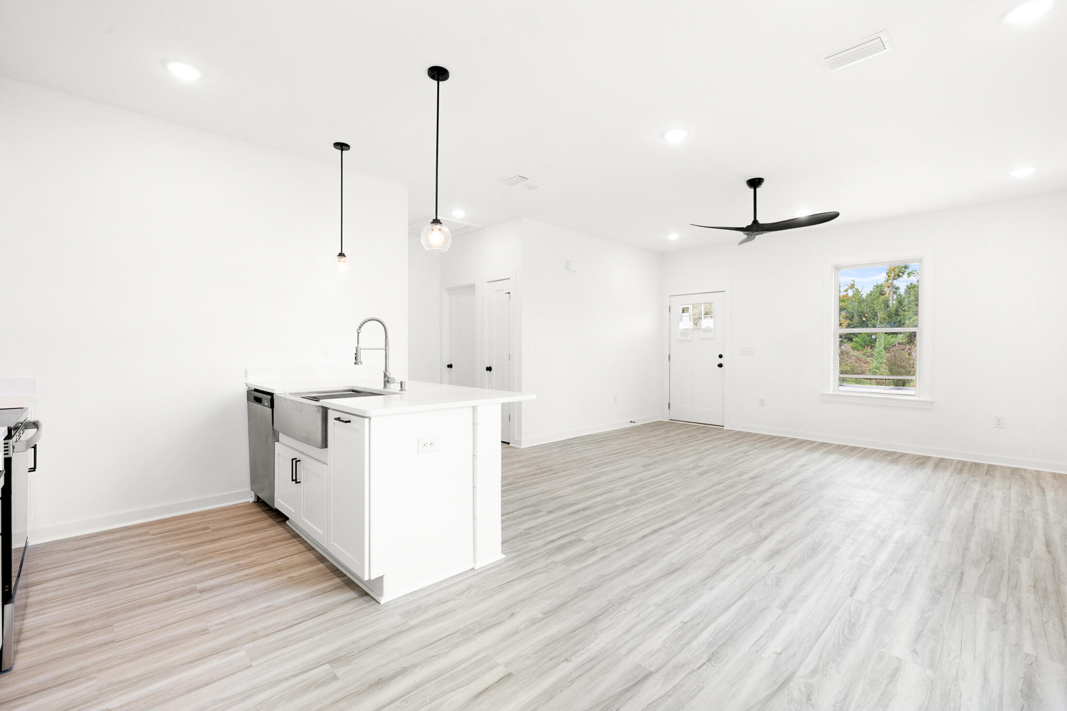 NO RECORDED SUBDIVISION - Residential