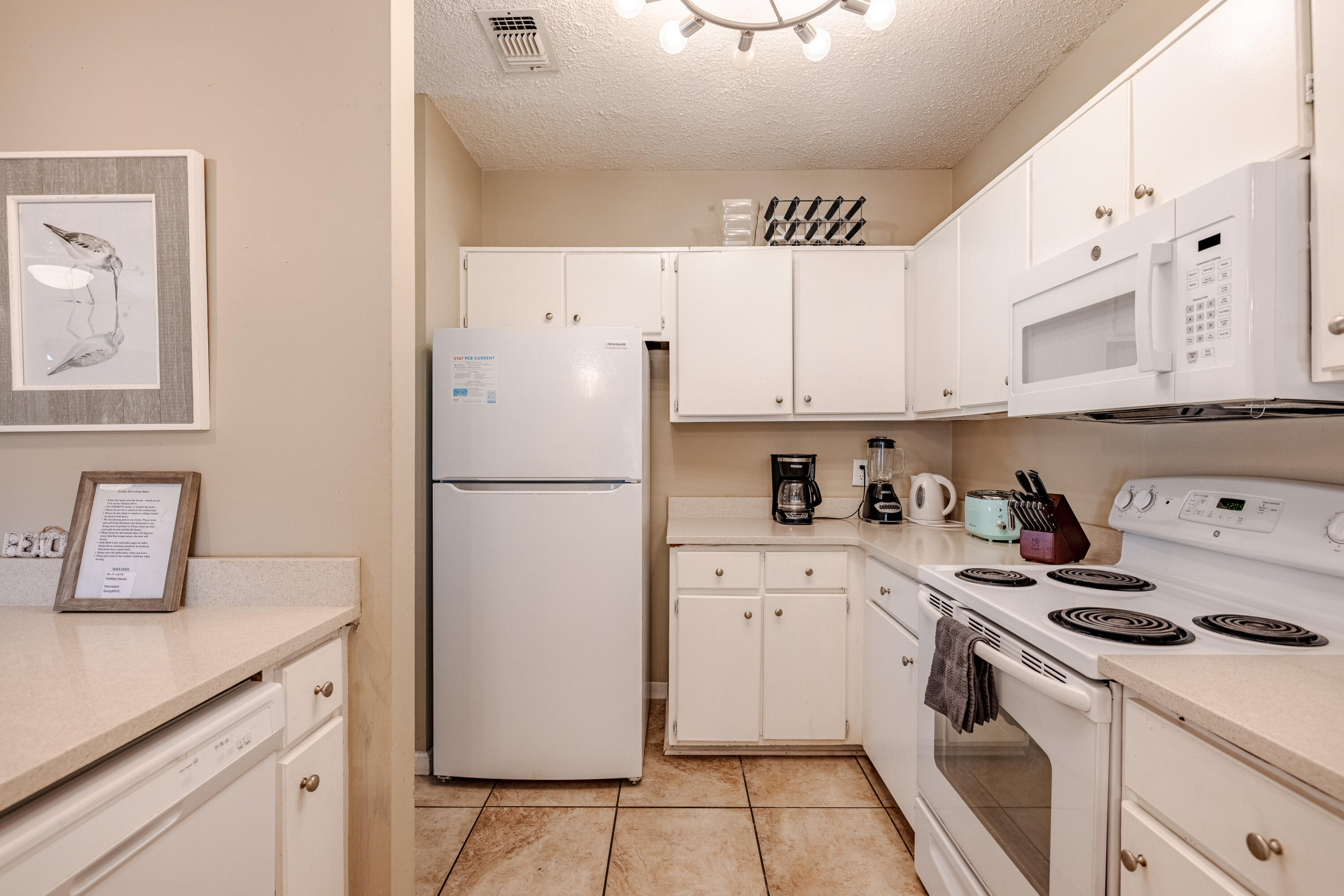 HOLIDAY BEACH UNIT 06 - Residential