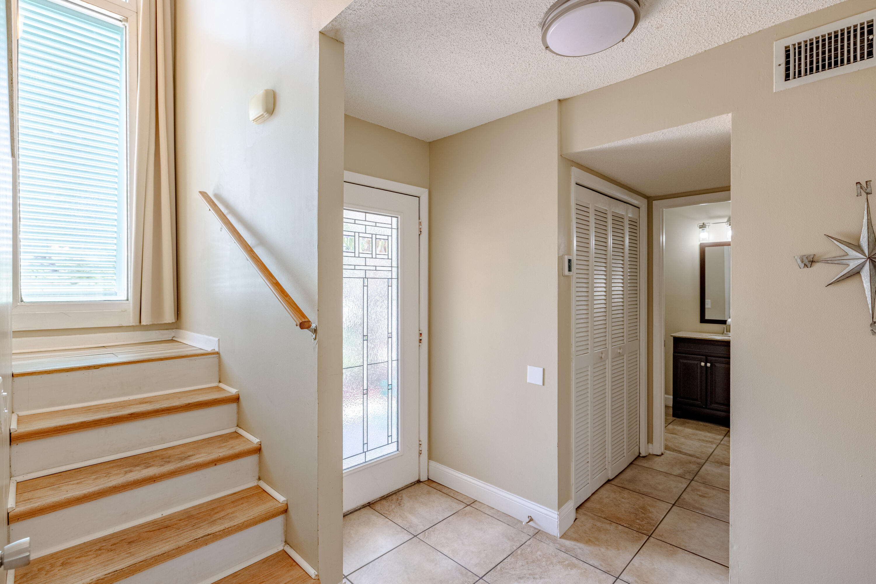 HOLIDAY BEACH UNIT 06 - Residential