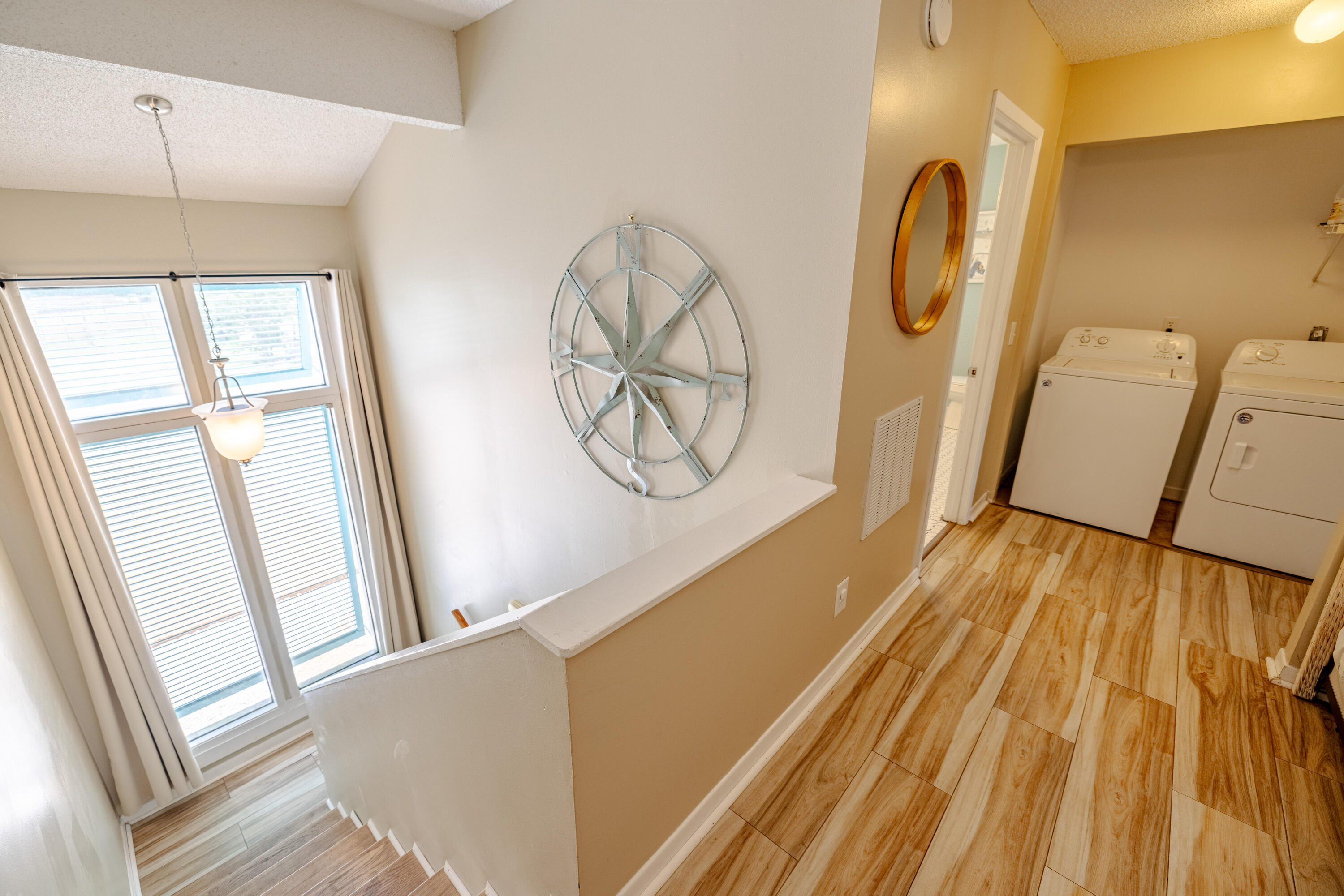 HOLIDAY BEACH UNIT 06 - Residential