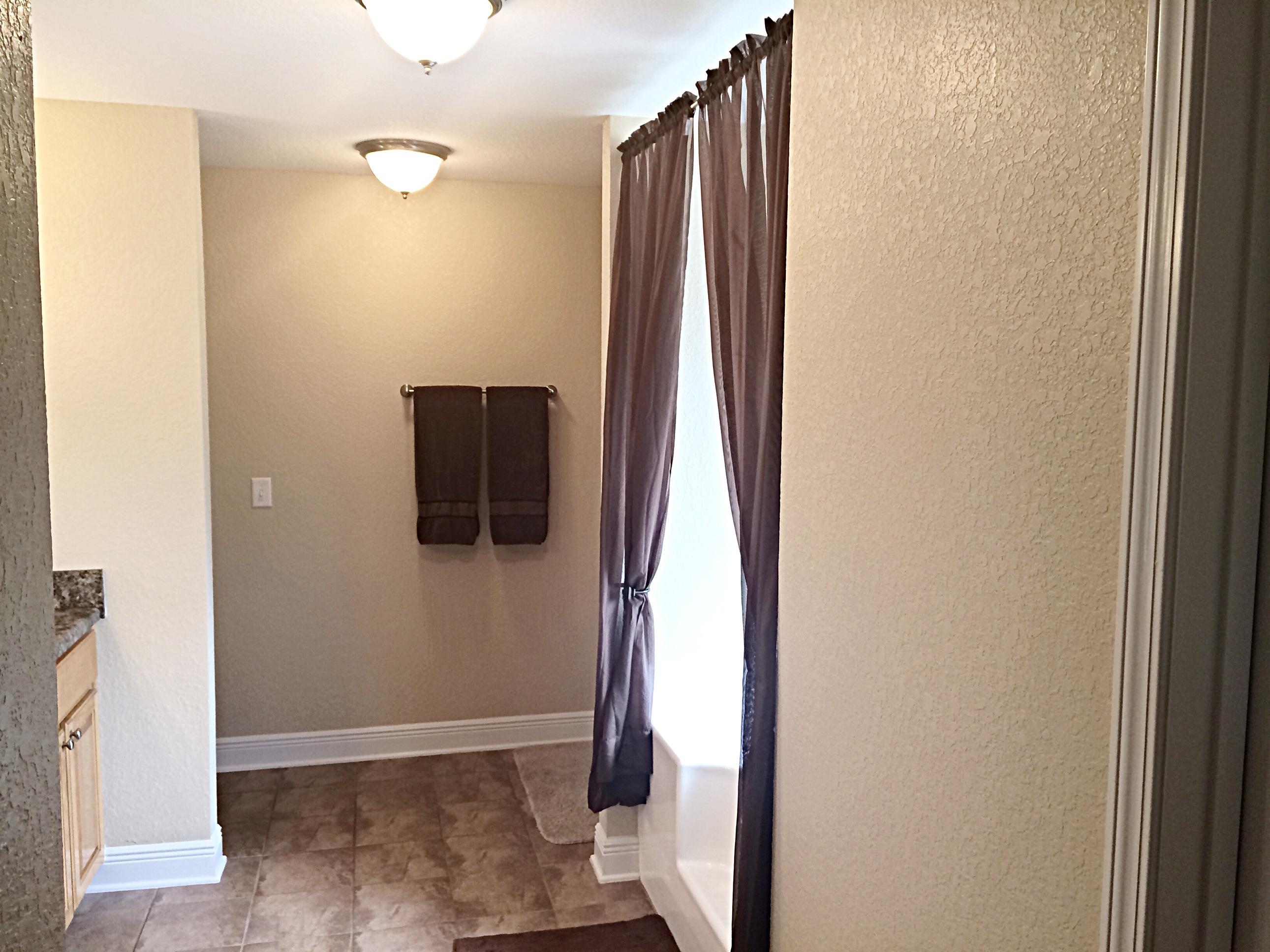 FOX VALLEY - Residential
